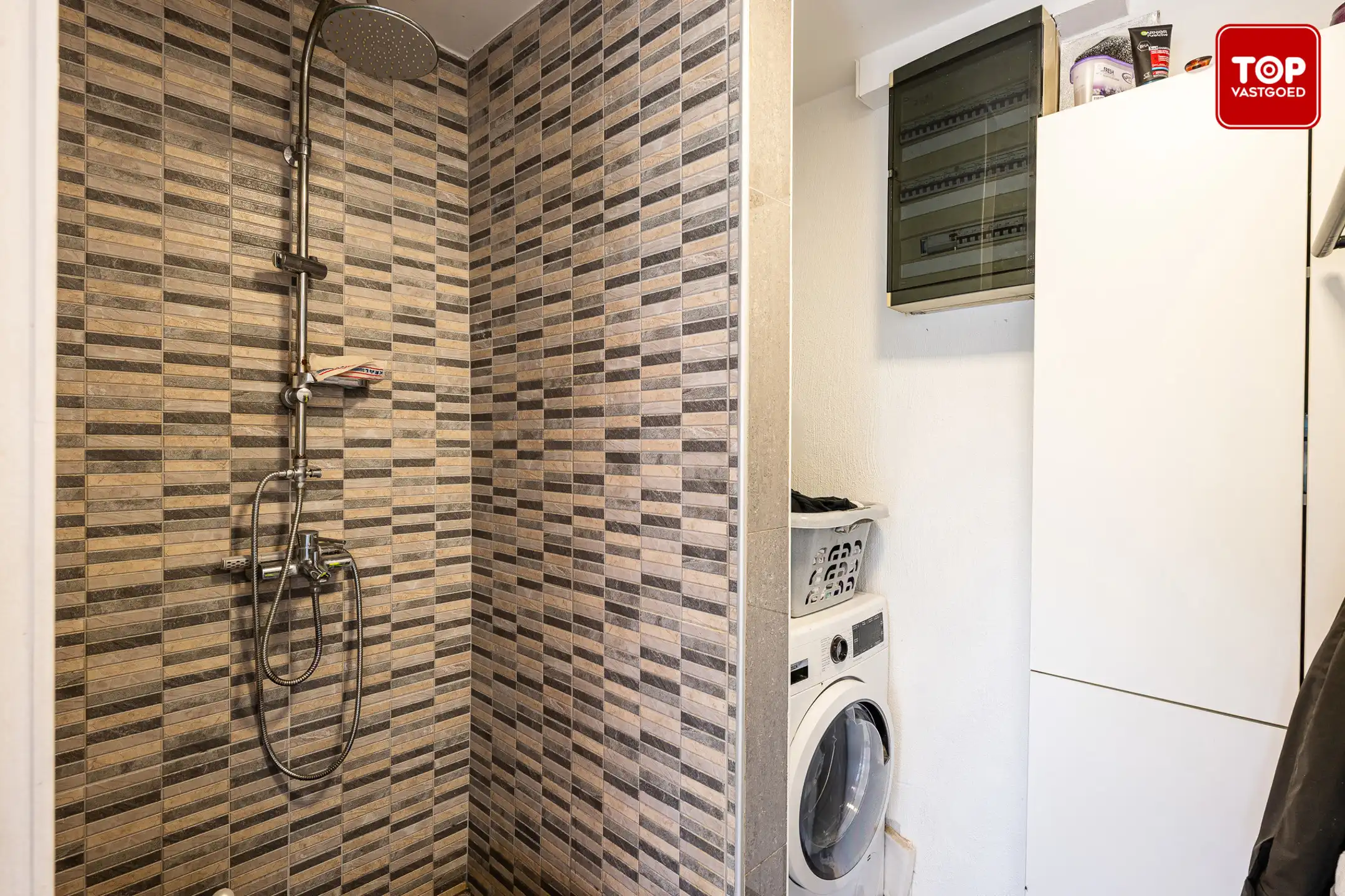 Instapklare alleenstaande woning op centrale locatie. foto 12
