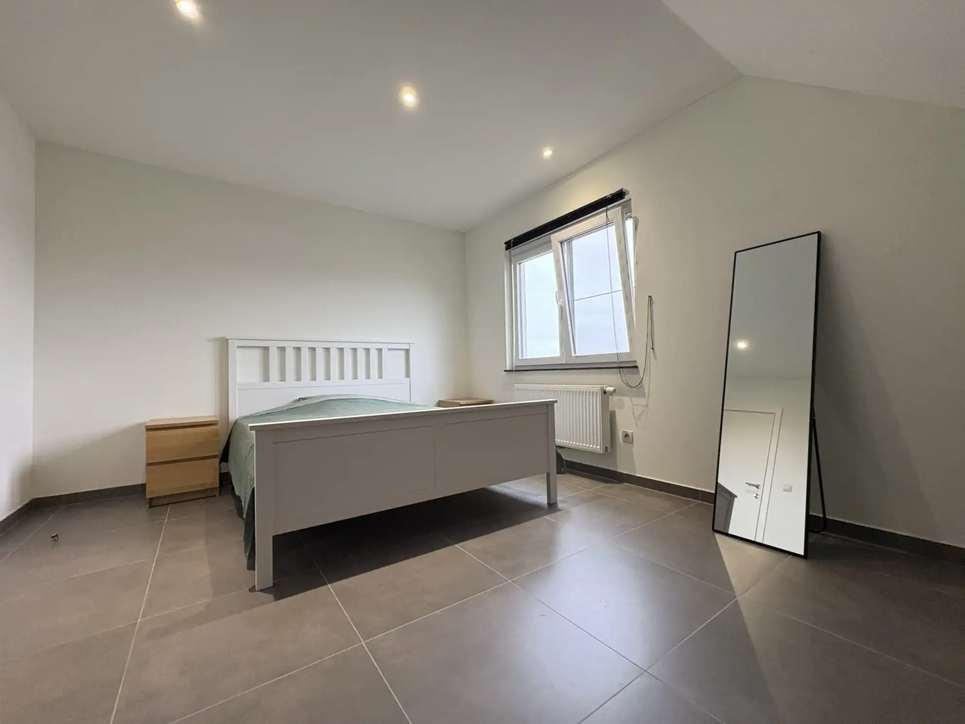 Energiezuinig duplex app met staanplaats te huur in Zottegem foto 4