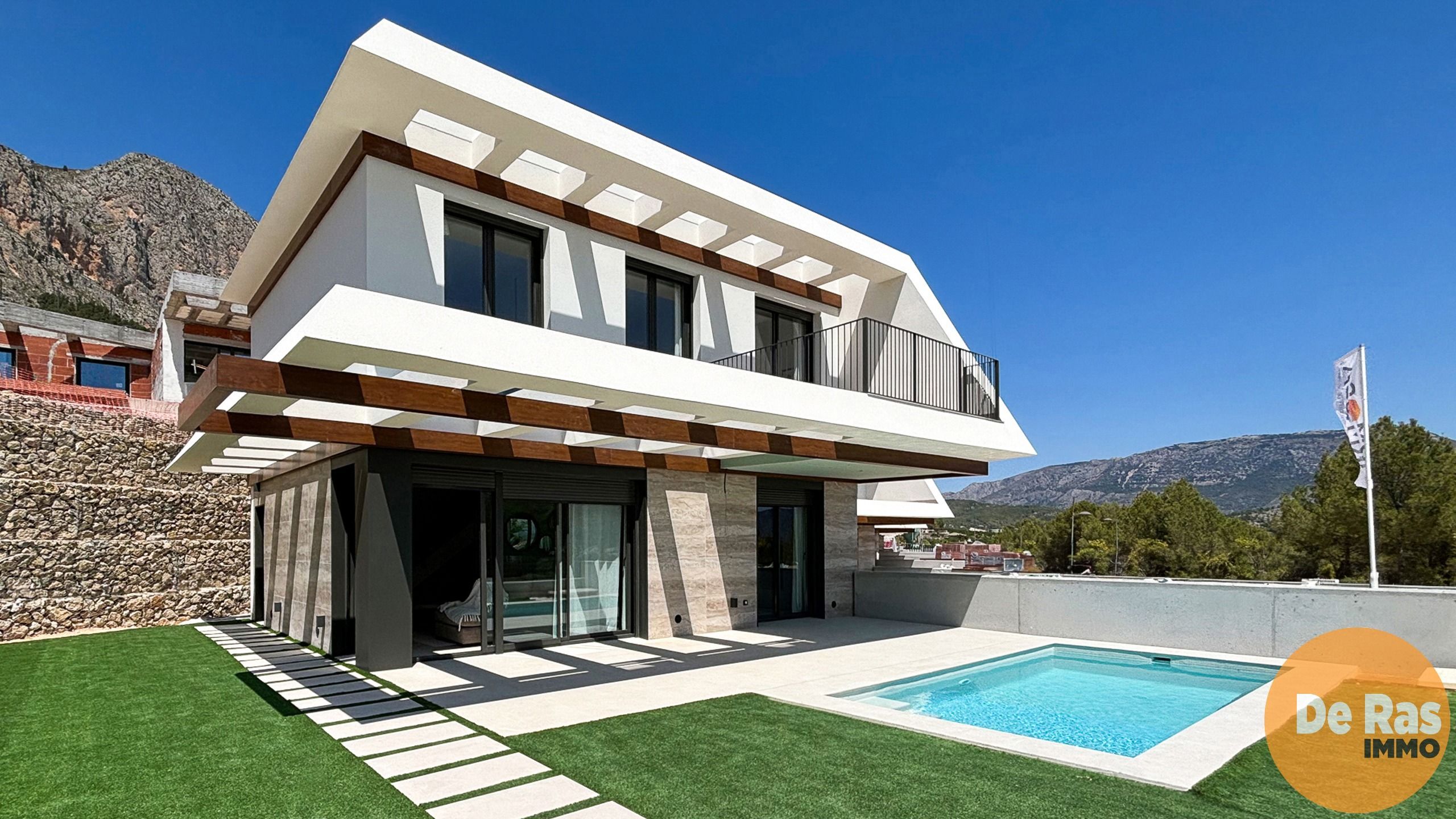 SPANJE- Costa Blanca Noord - Sublieme villa zeezicht. foto {{pictureIndex}}