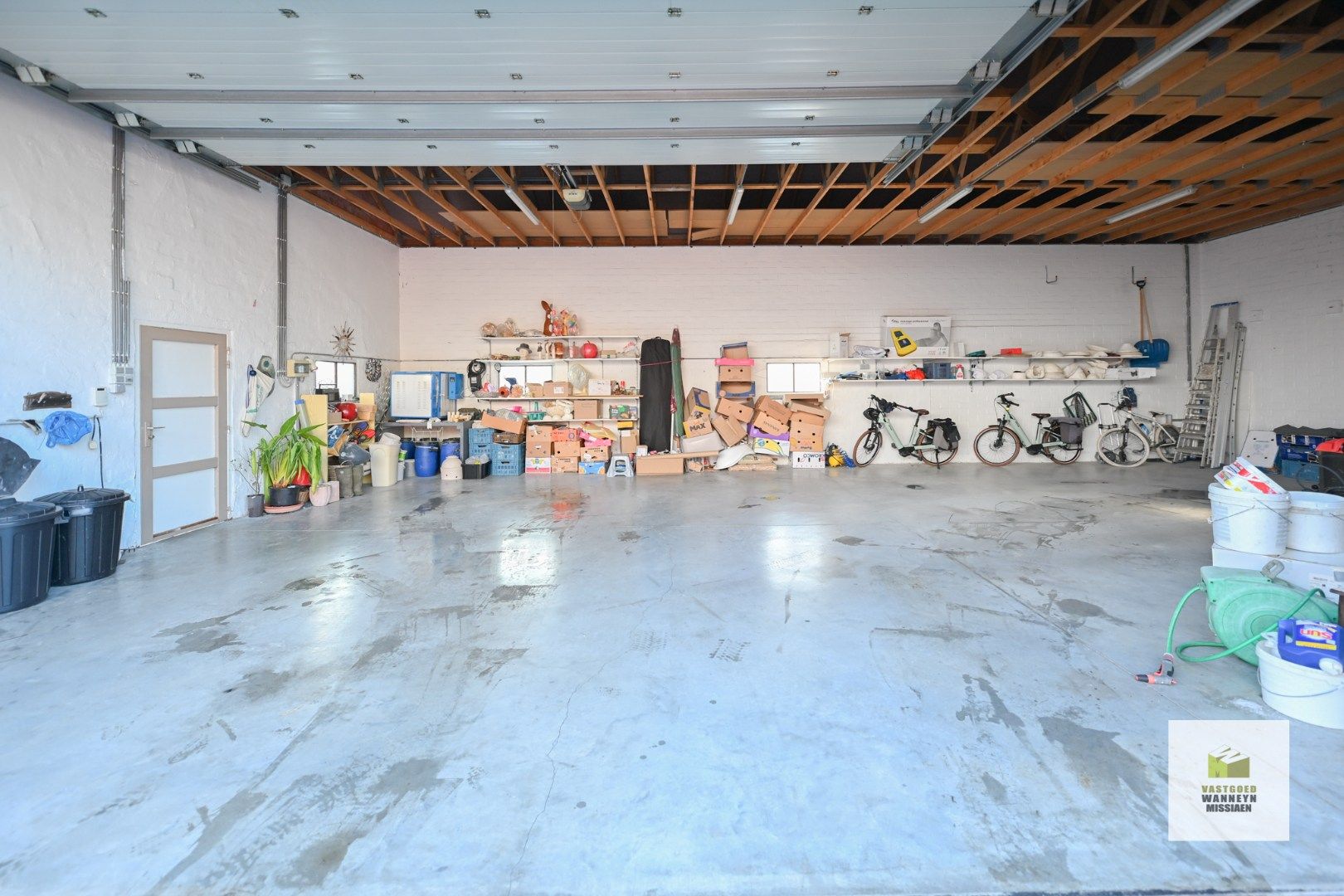 Ruime woning met 5 slaapkamers, groot bijgebouw (100m2) en landelijke vergezichten foto 25