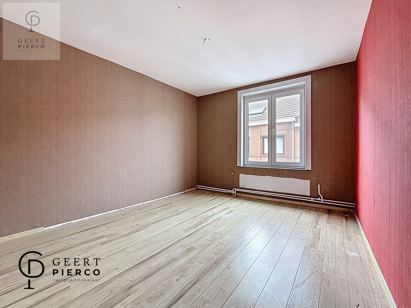 Uniek renovatie- of nieuwbouwproject in hartje Landen foto 16