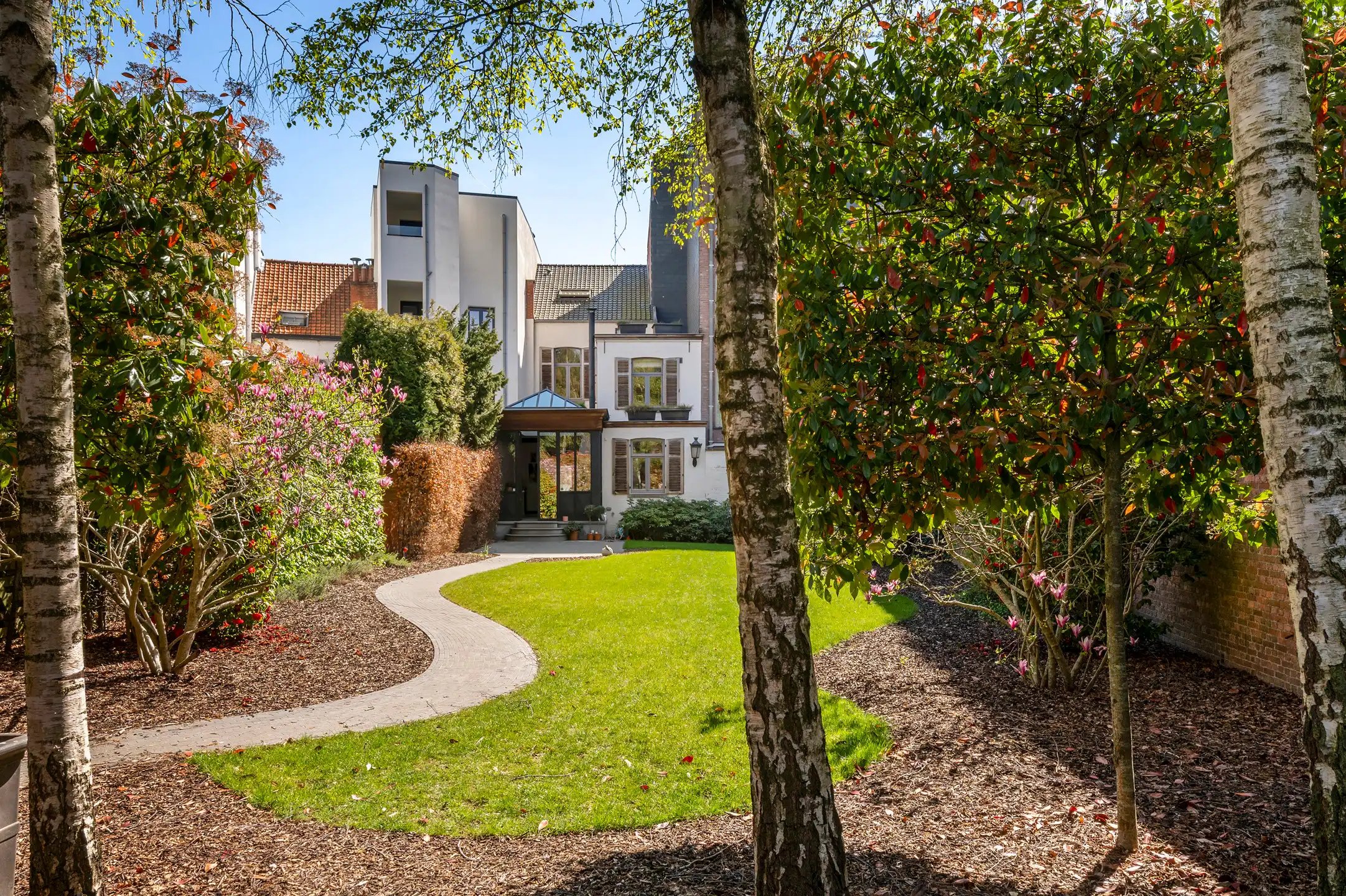 Charmant Authentiek Herenhuis in het centrum van Brasschaat! foto 5