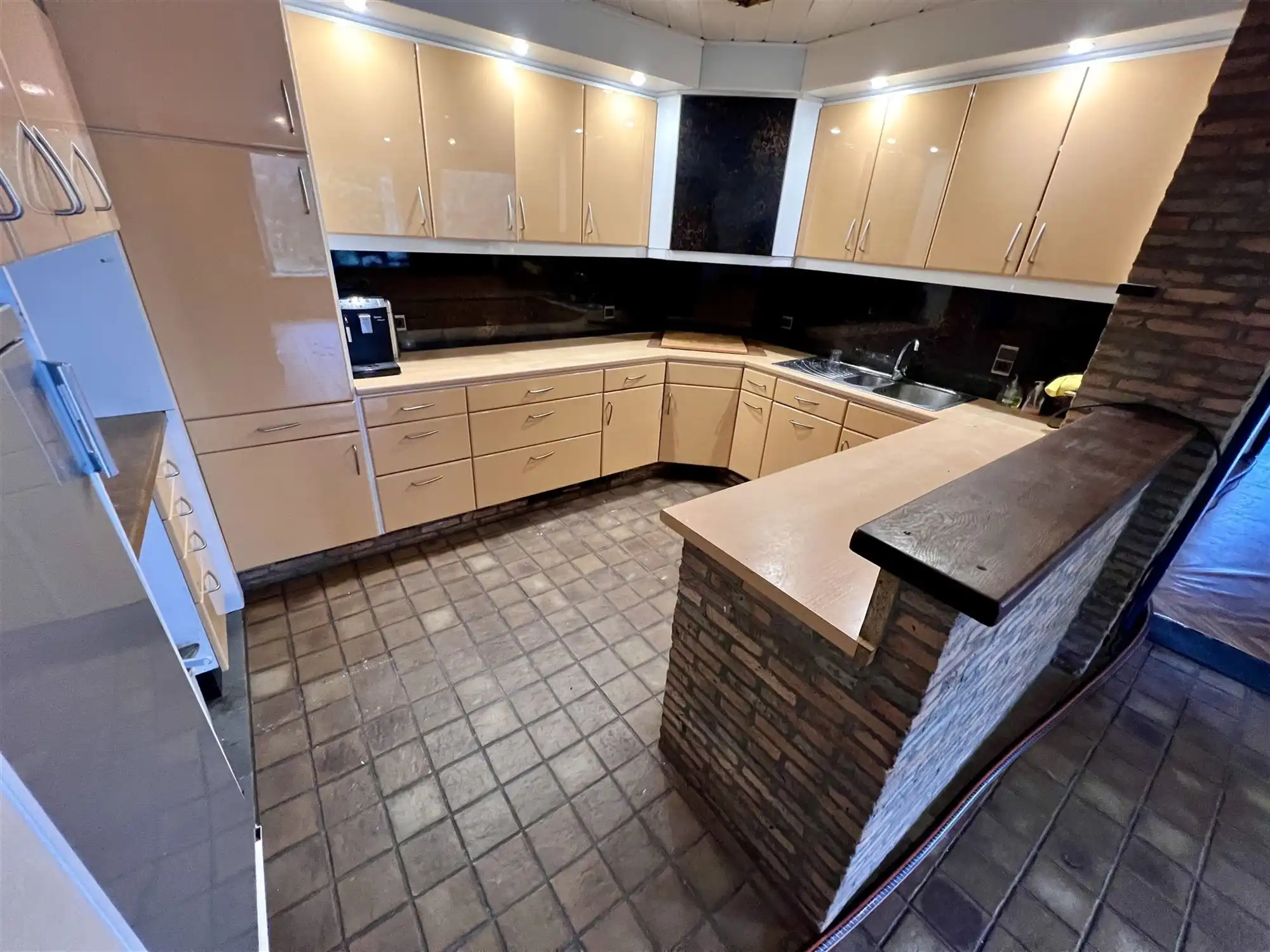 Gelijkvloers op te frissen pareltje te koop in Baarle-Hertog foto 10