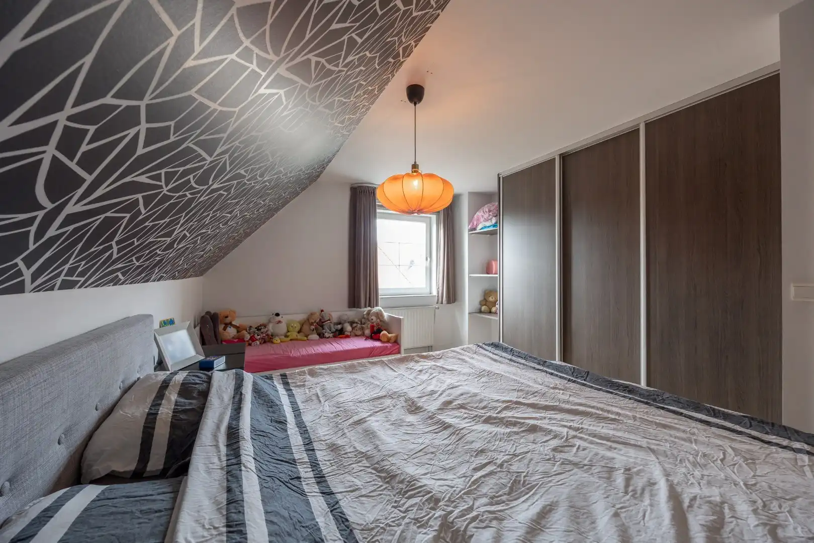 Prachtige ruime villa met naastliggende bouwgrond! foto 19