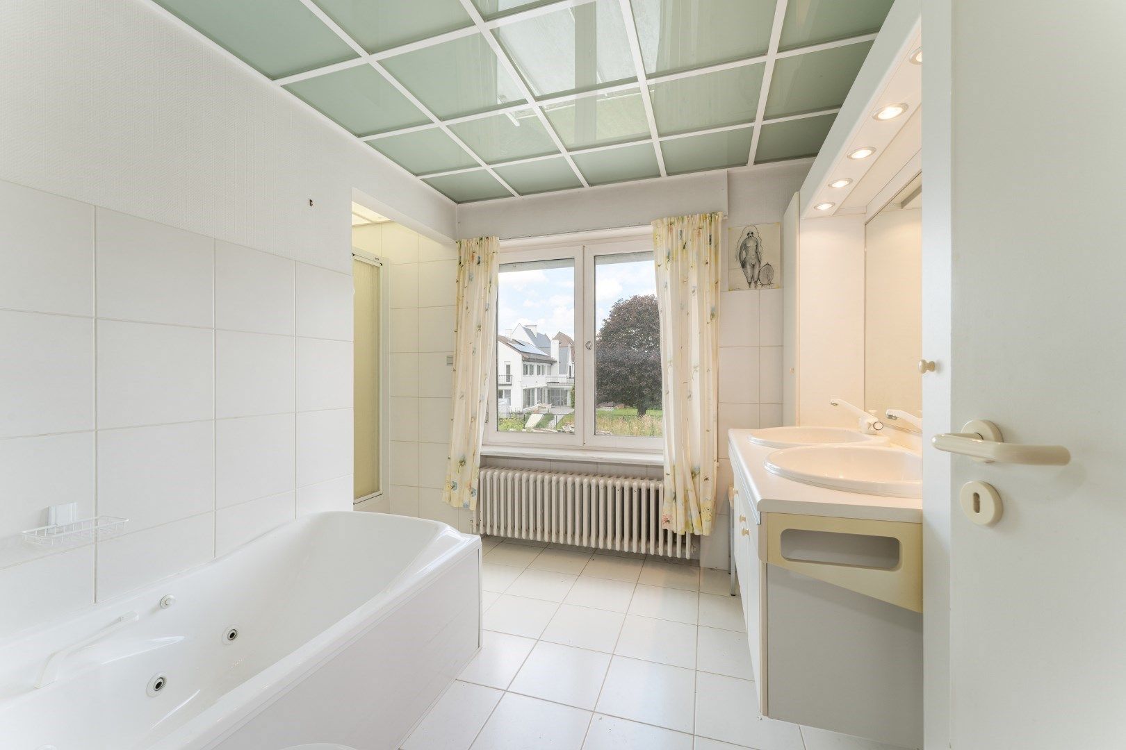 Centraal gelegen lichtrijke villa met 3 slpk, tuin en garage, Torhout foto 16