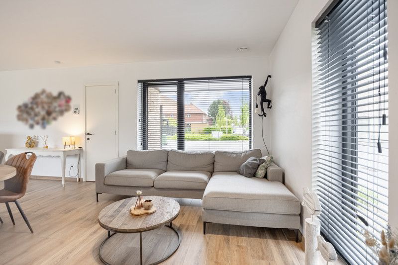 Recente, zeer goed gelegen woning met tuin foto 8