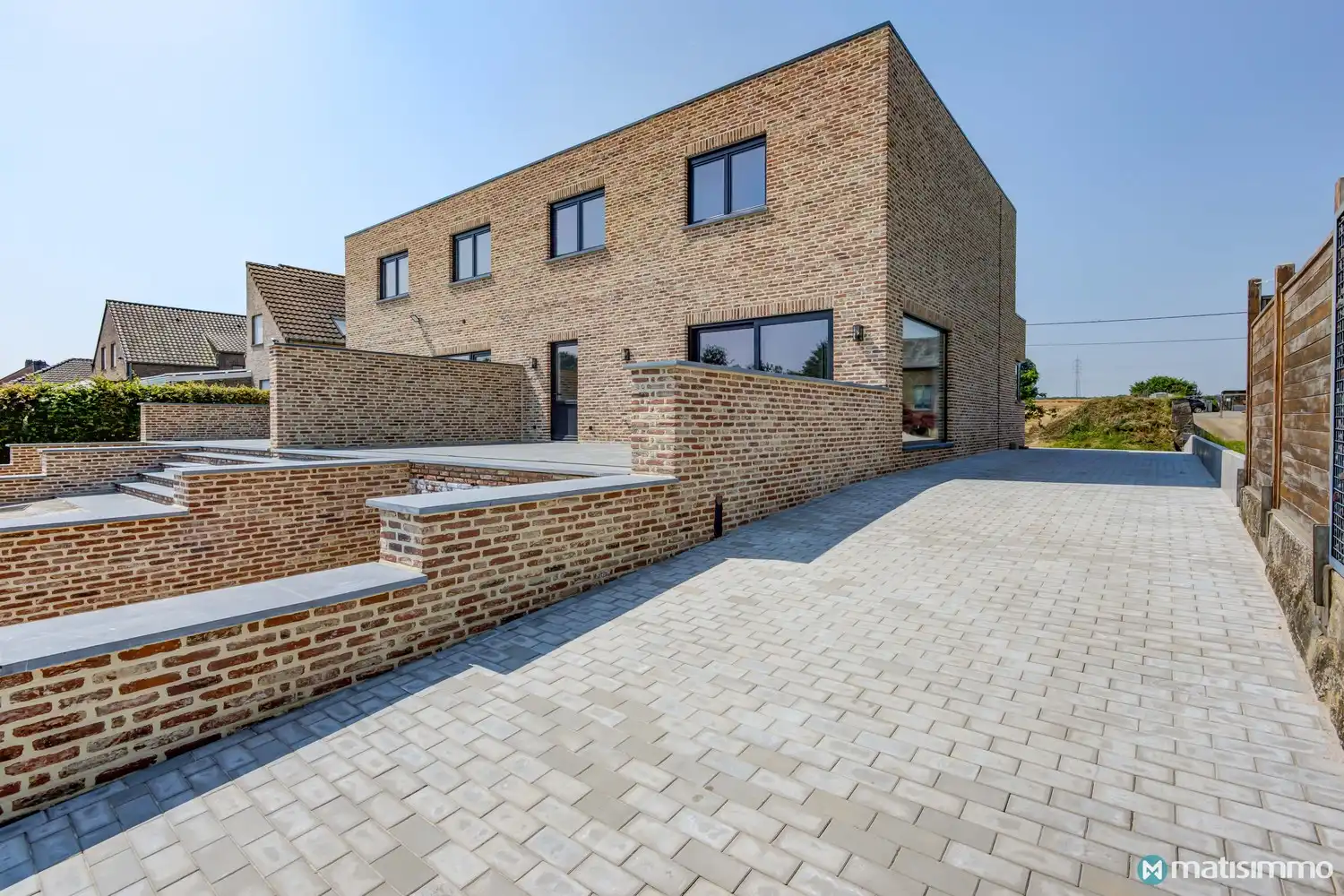 RECENTE ENERGIEZUINIGE GEZINSWONING GELEGEN OP EEN ZEER RUSTIGE LOCATIE TE RIEMST foto 28