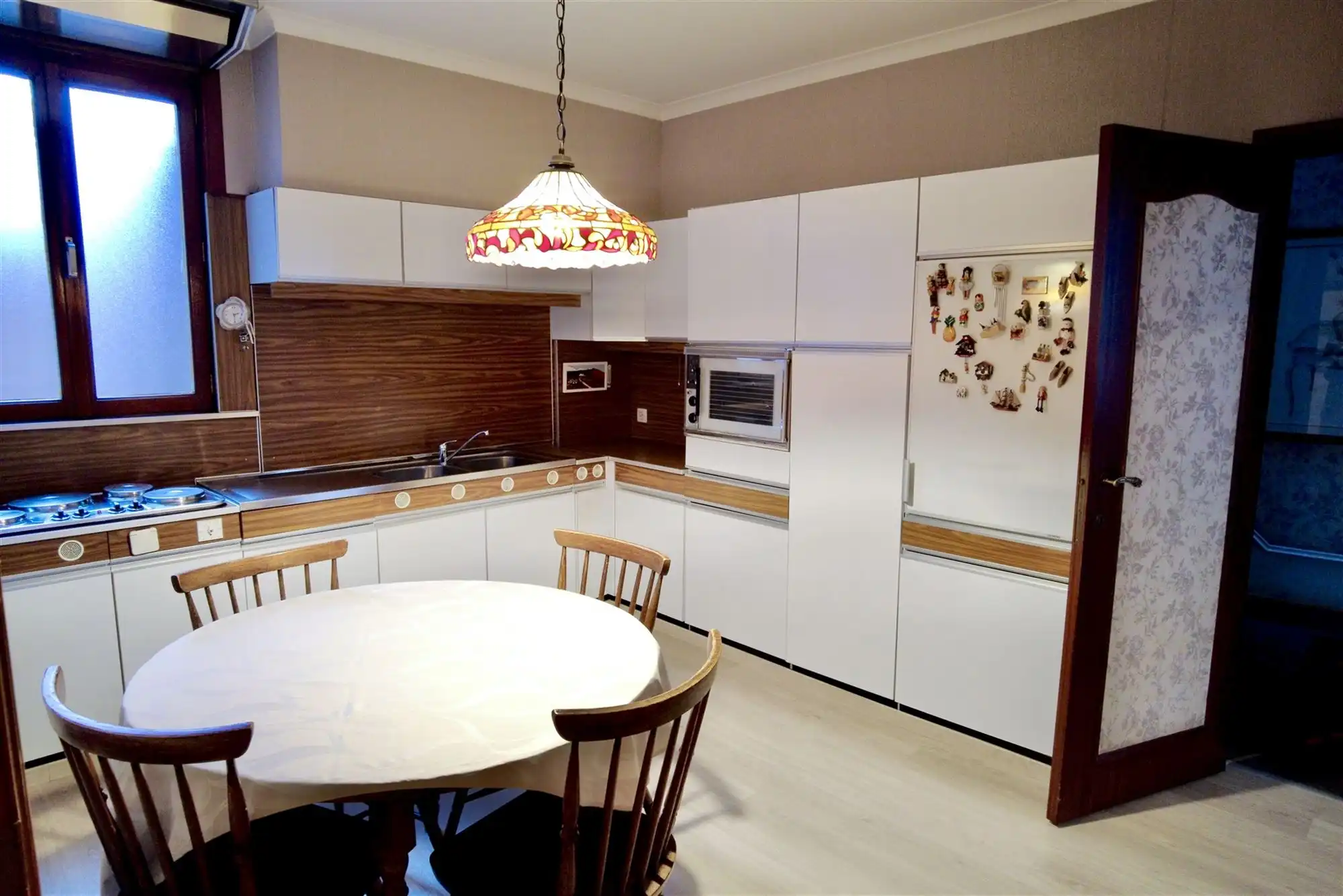 Commercieel pand met woonst op toplocatie. foto 17