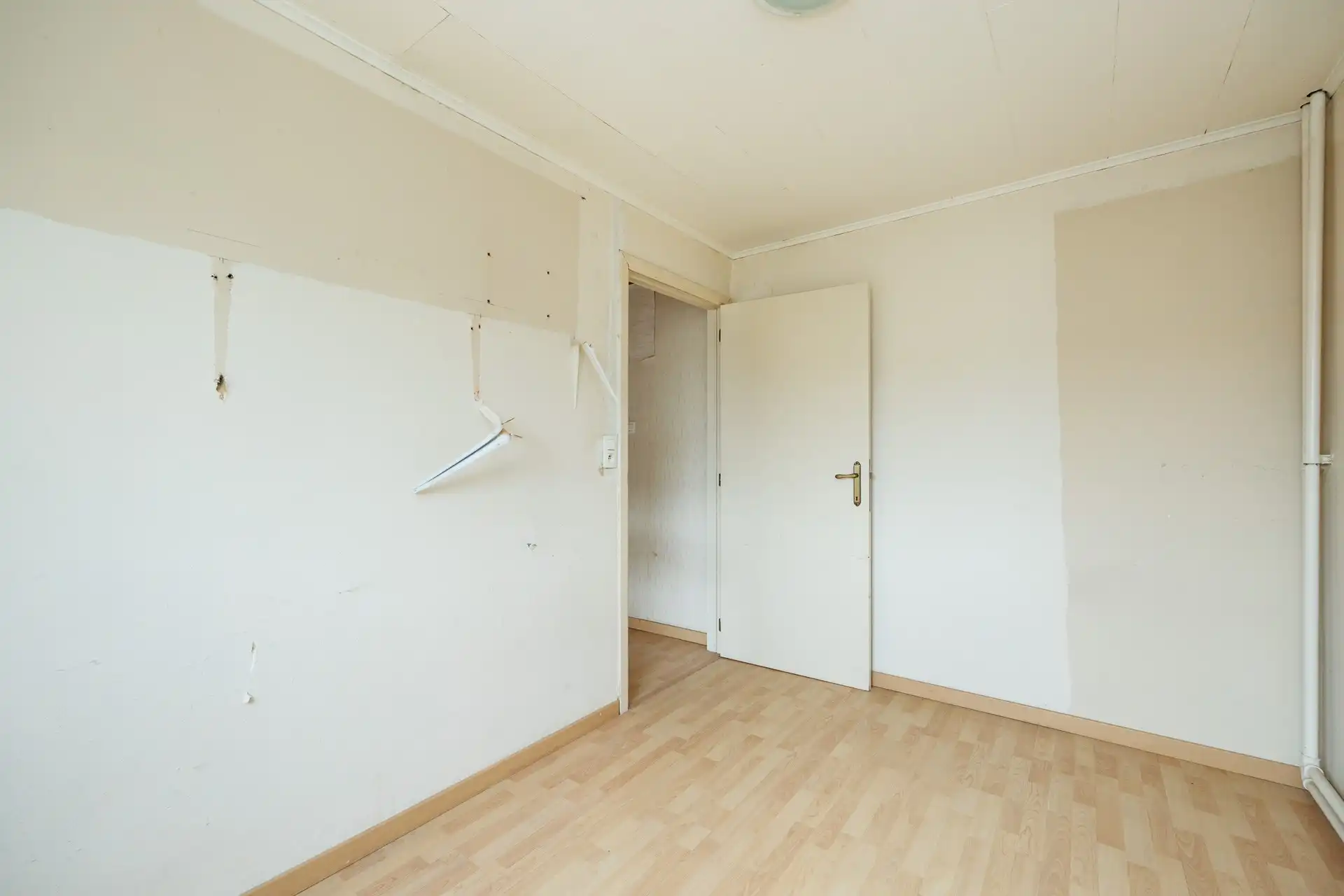 Te renoveren woning met 3 slaapkamers en buitenruimte in Antwerpen foto 15