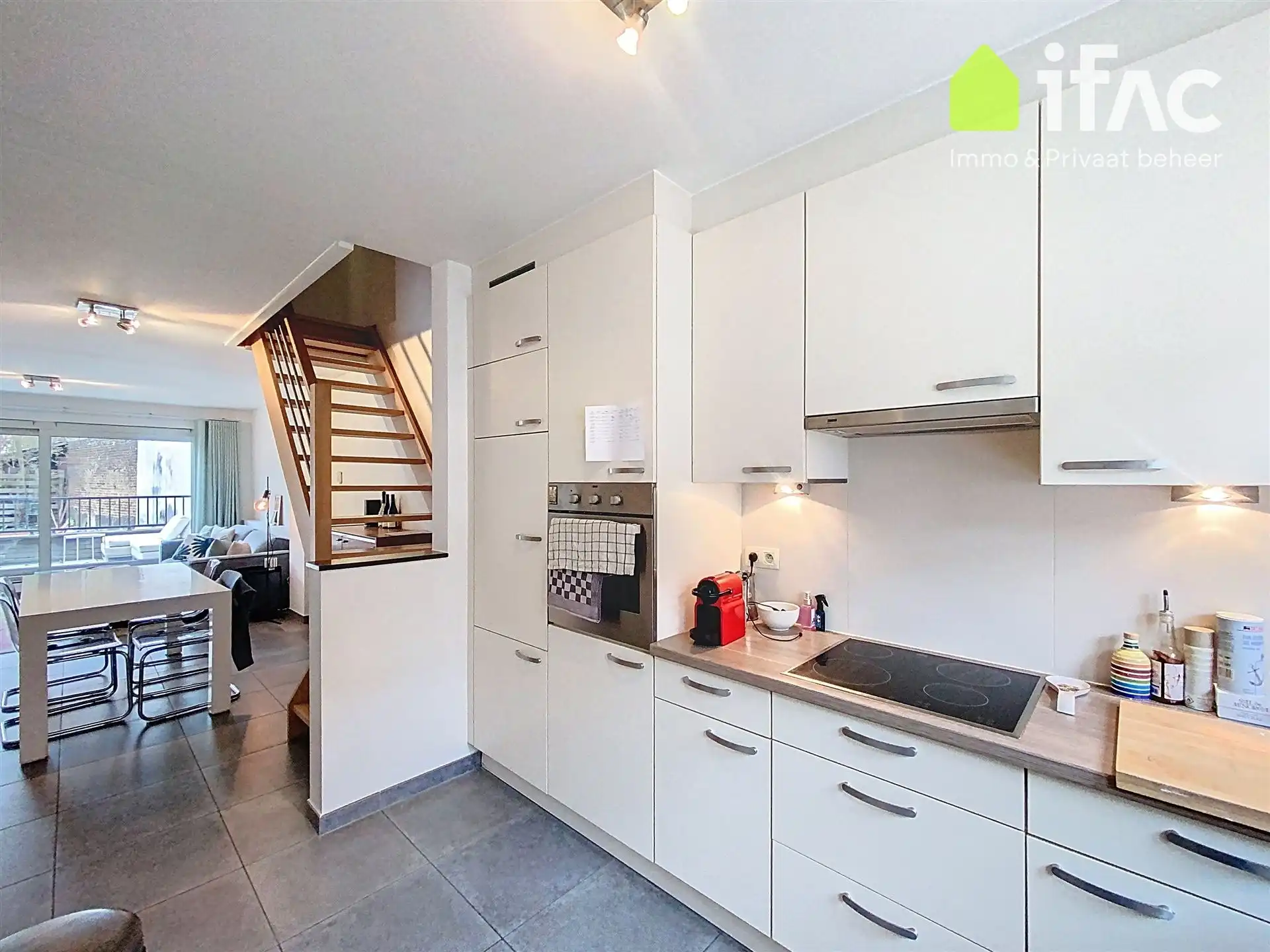 Charmant triplex-appartement foto 8