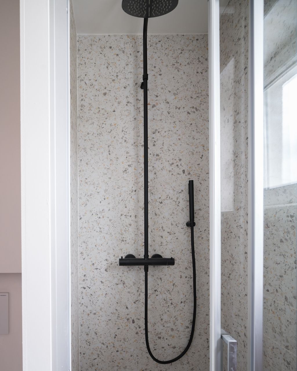 Hoogwaardig gerenoveerd 1 slaapkamer appartement nabij Gent foto 8