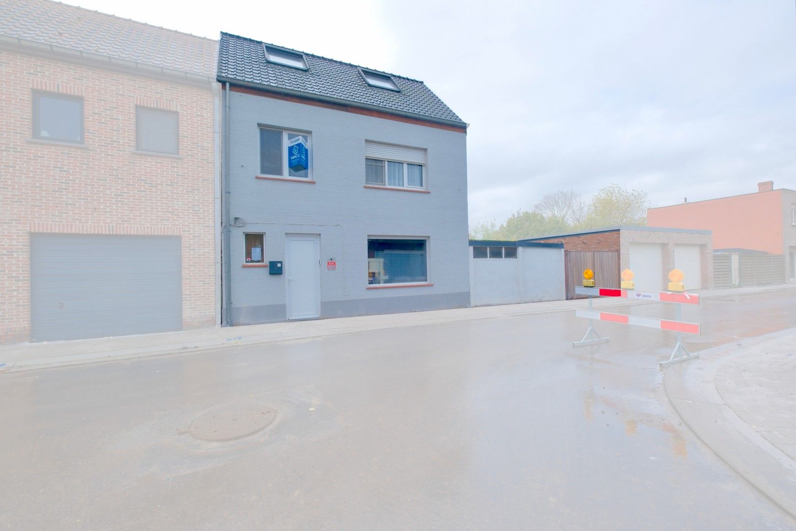 Assenede - Halfopen bebouwing met 3 slpks, tuin en EPC D foto 14