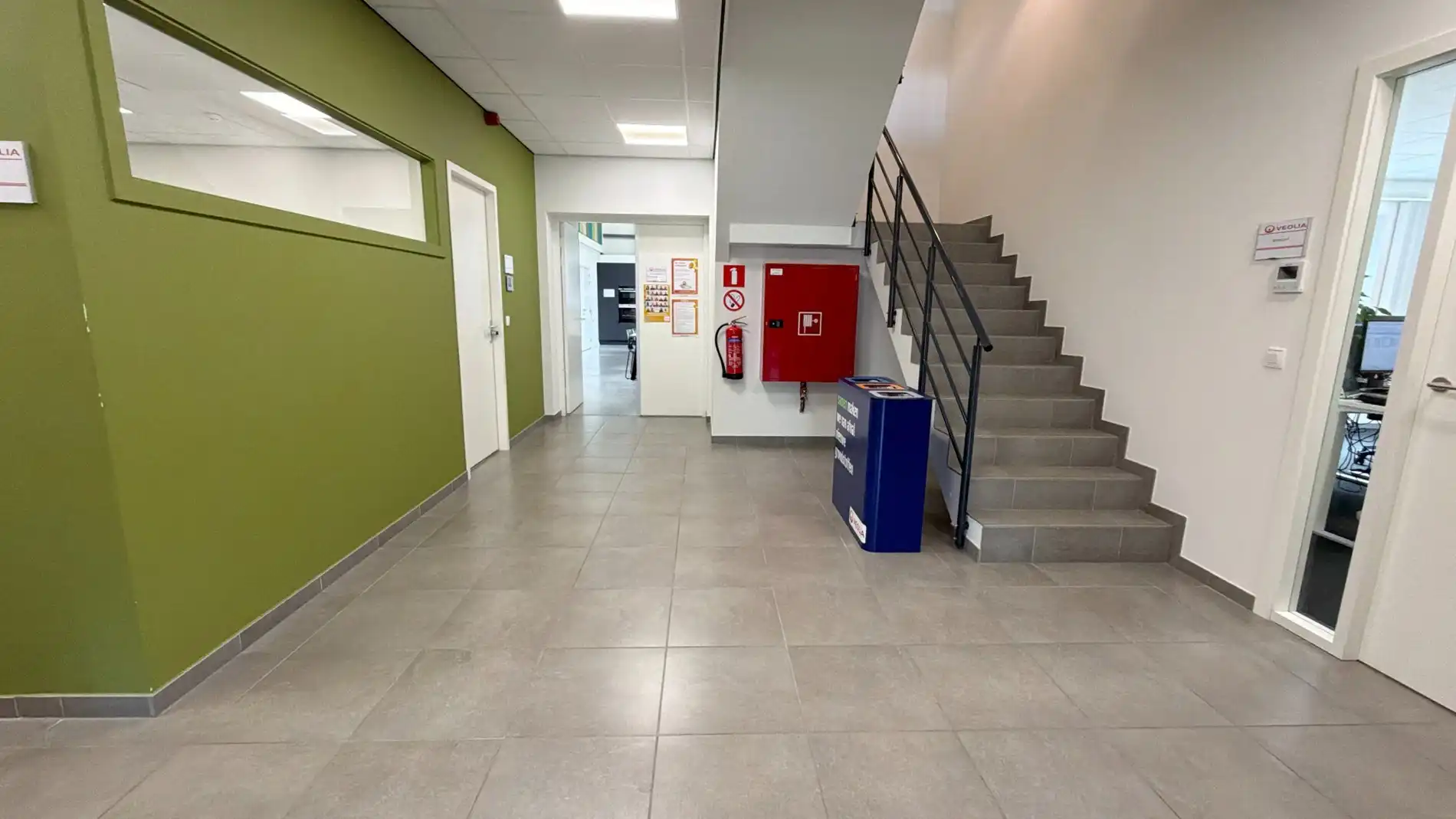 Instapklare kantoren met kleine opslagruimte te huur in Turnhout foto 7
