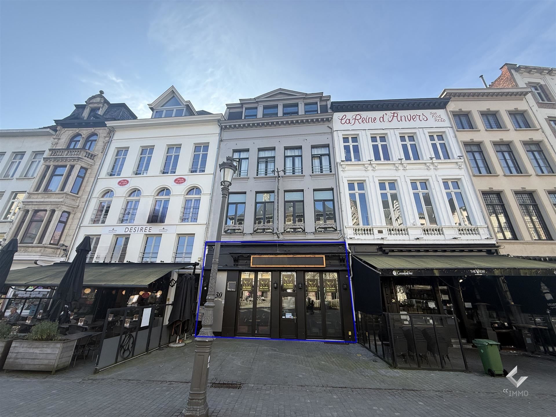 Horecapand ca. 160m² op de iconische Grote Markt! foto 2