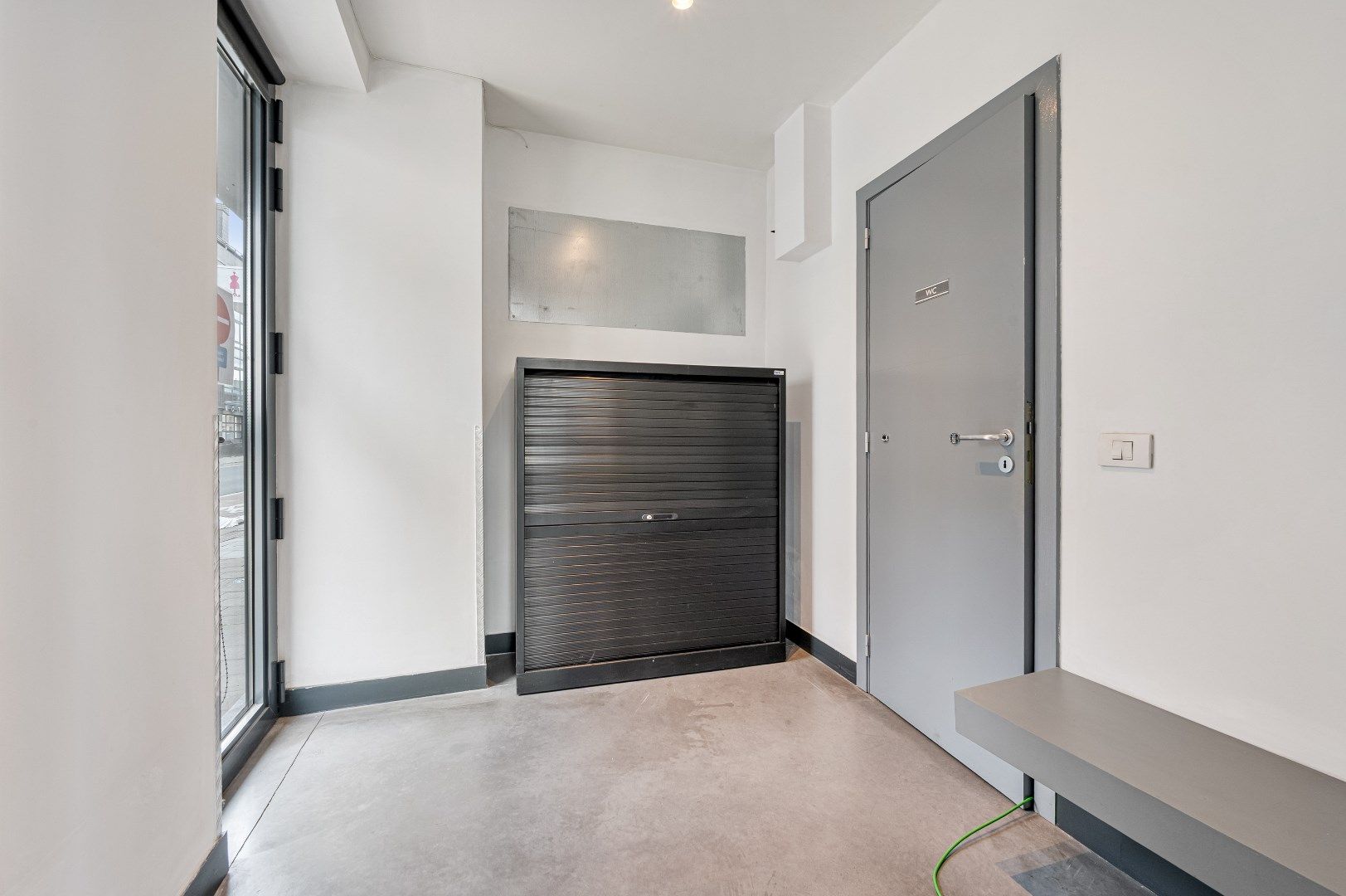 Moderne commerciële ruimte met topzichtbaarheid aan de Coupure foto 6