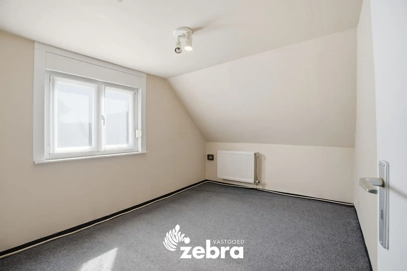 Twee (naast elkaar gelegen) woningen in centrum Ingelmunster! foto 12
