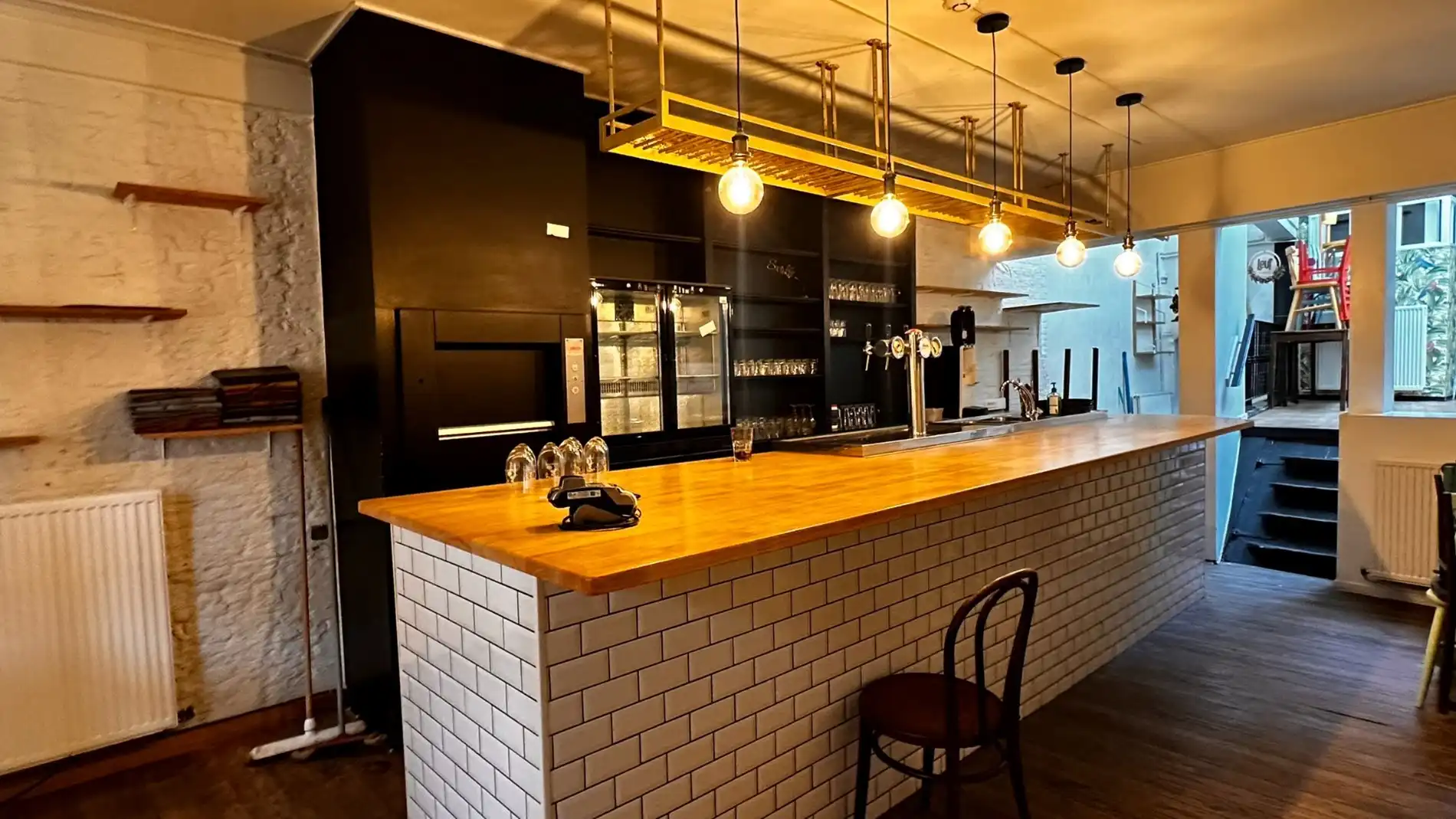 Uniek handelspand/horecapand op commerciële toplocatie! foto 4