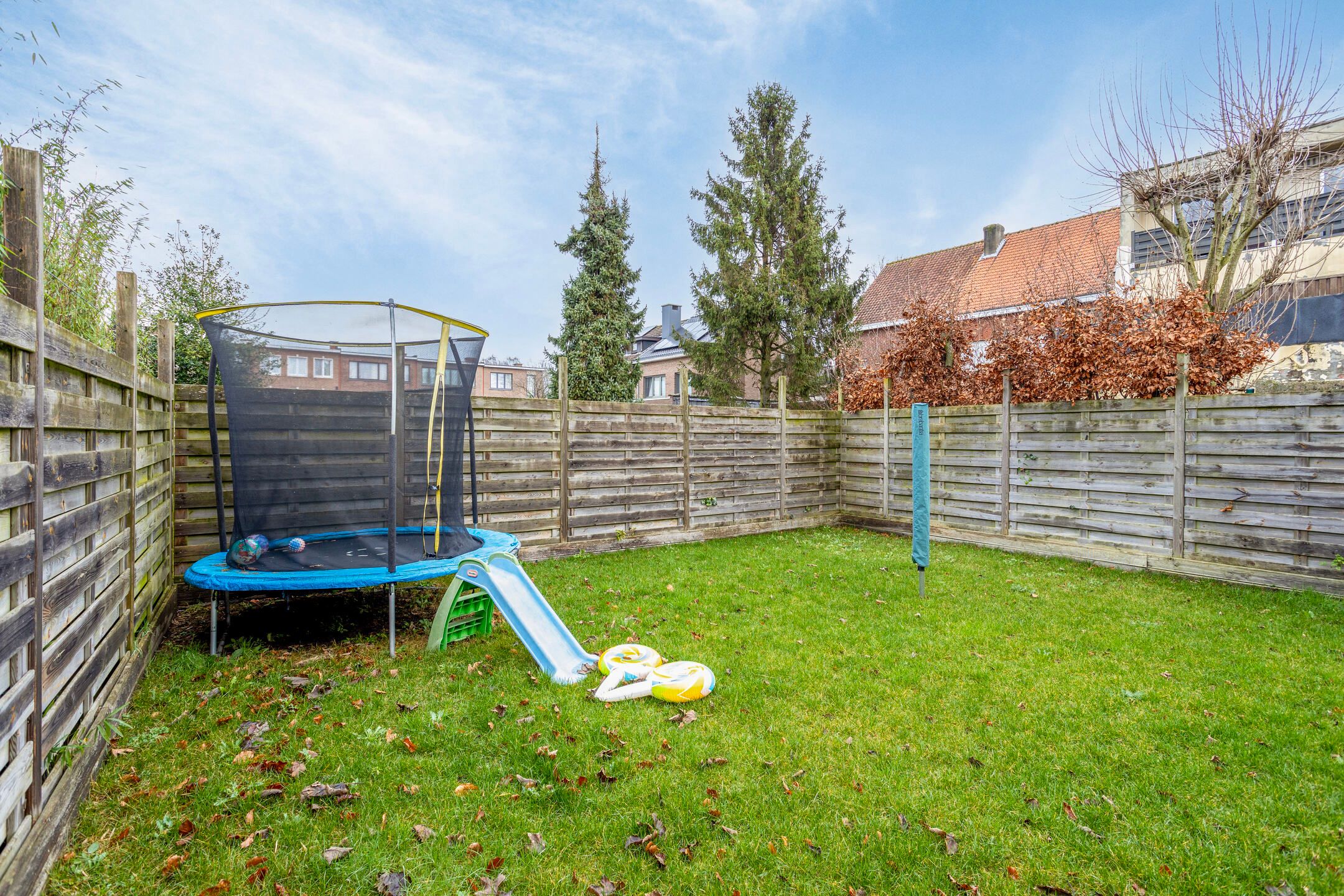 B&B Moment : MODERNE en instapklare HOB (3-4 slpk) met garage en gezellige tuin foto 24