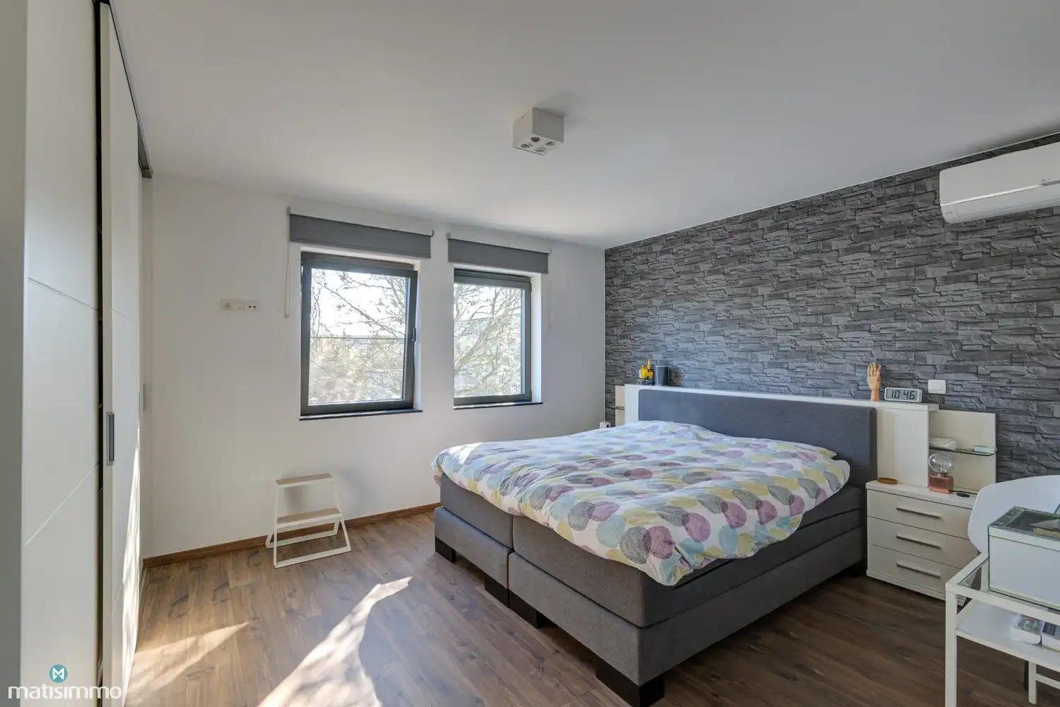 RUIME NIEUWBOUWWONING MET 3 SLAAPKAMERS, TUIN EN CARPORT MET AUTOMATISCHE POORT NABIJ HET CENTRUM VAN BILZEN foto 19