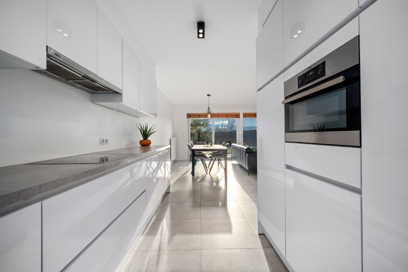 Recente, instapklare halfopen bebouwing op toplocatie te Rumbeke foto 5