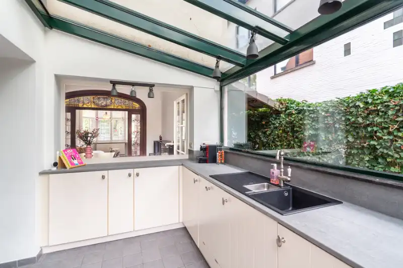 Toplocatie, authenticiteit, instapklaar, Z-W tuin! foto 10