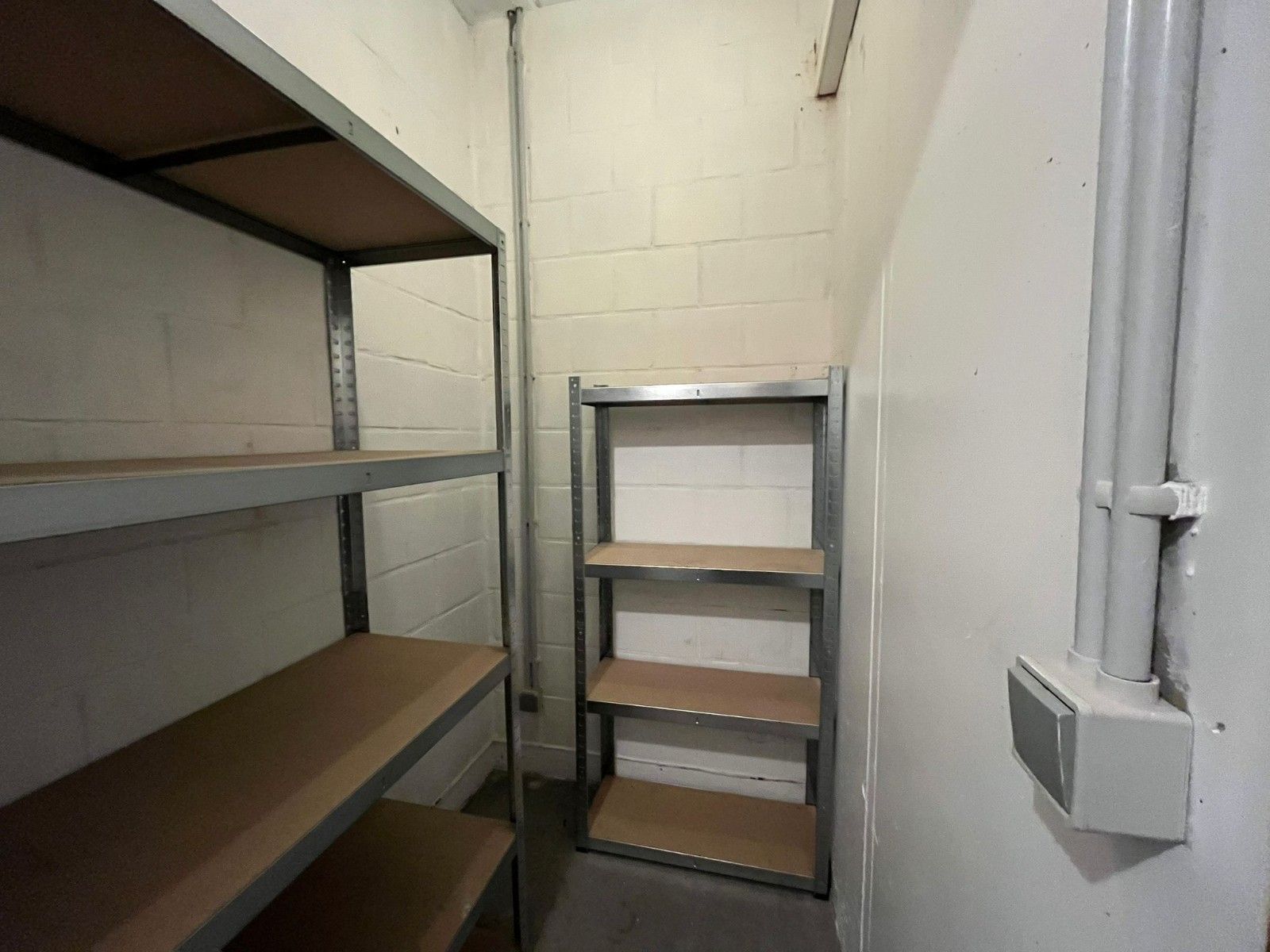 Te koop - 2 slaapkamersappartment met dubbele garage foto 25
