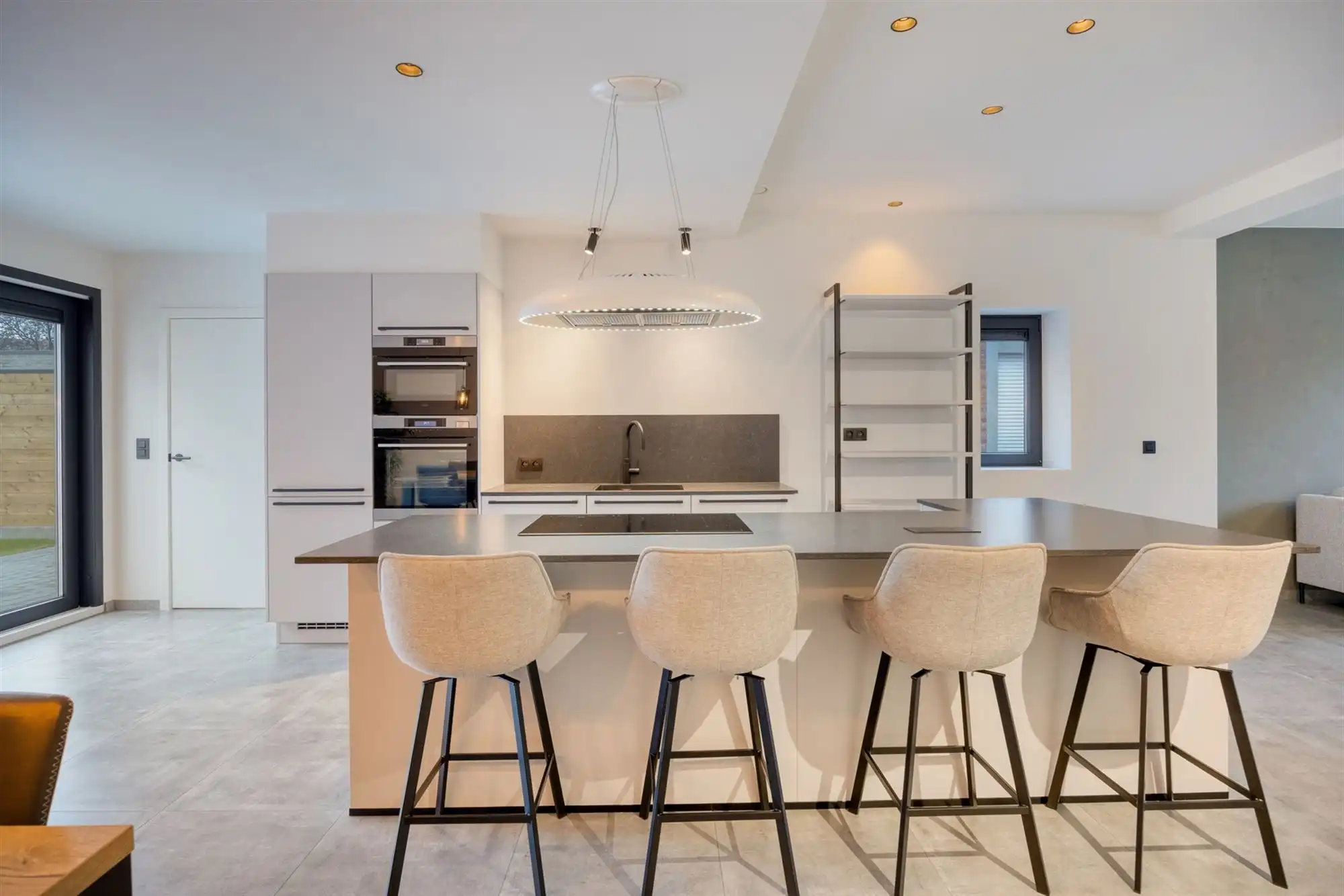 Modern afgewerkte en energie-efficiënte woning te huur foto 9