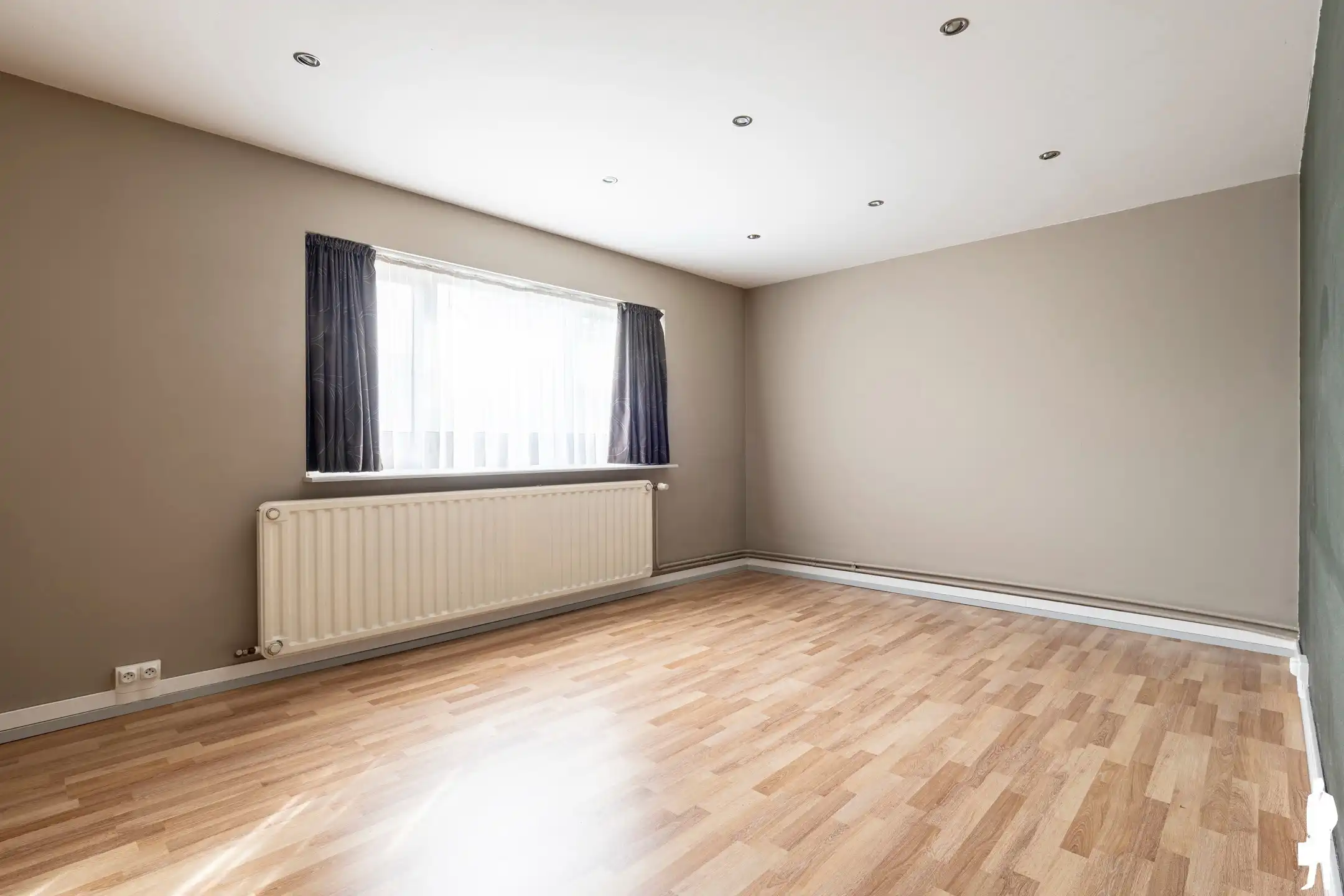 Ruime woning met magazijn op gunstige locatie in Ranst foto 12