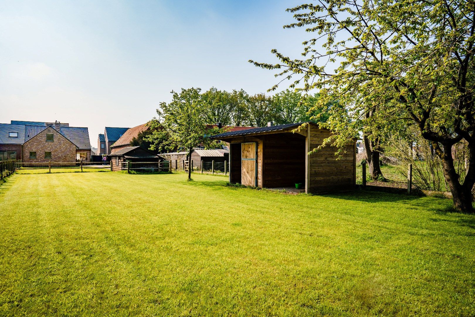 Woning met 3 slpks, tuin én stal  op 1.105 m² te lembeke foto 7