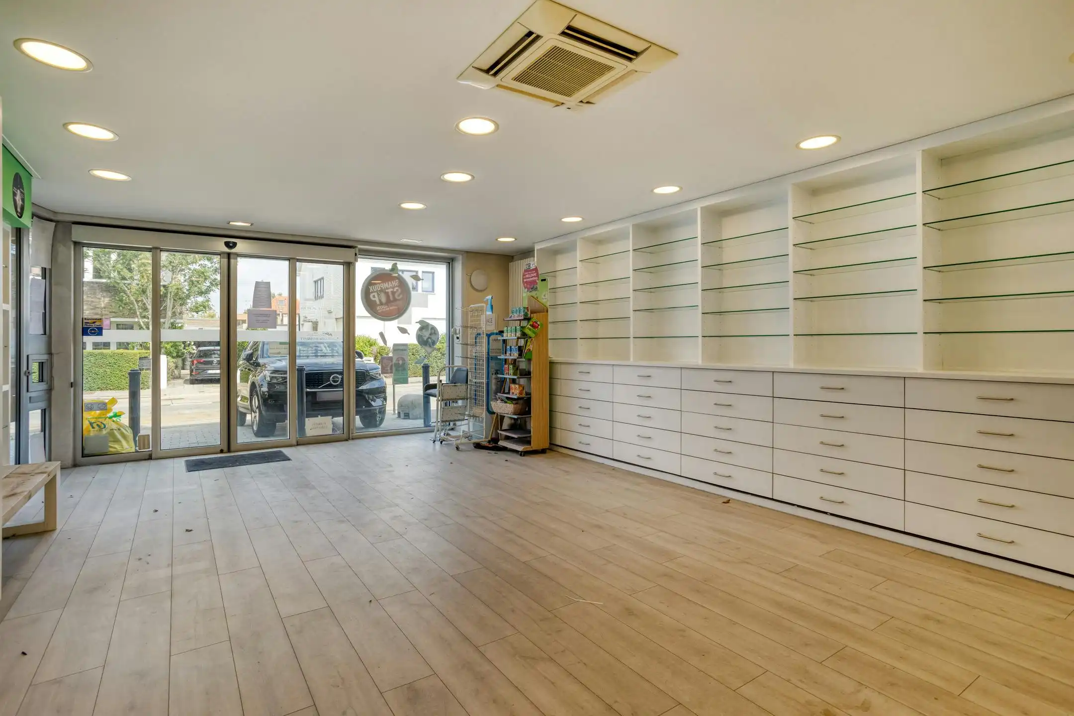 Opbrengsteigendom in centrum Assebroek  foto 2