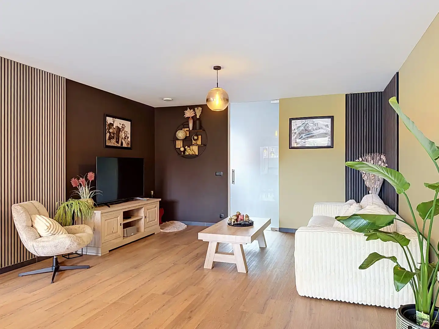 Energiezuinig en comfortabel wonen in het gezellige Schaffen! foto 6