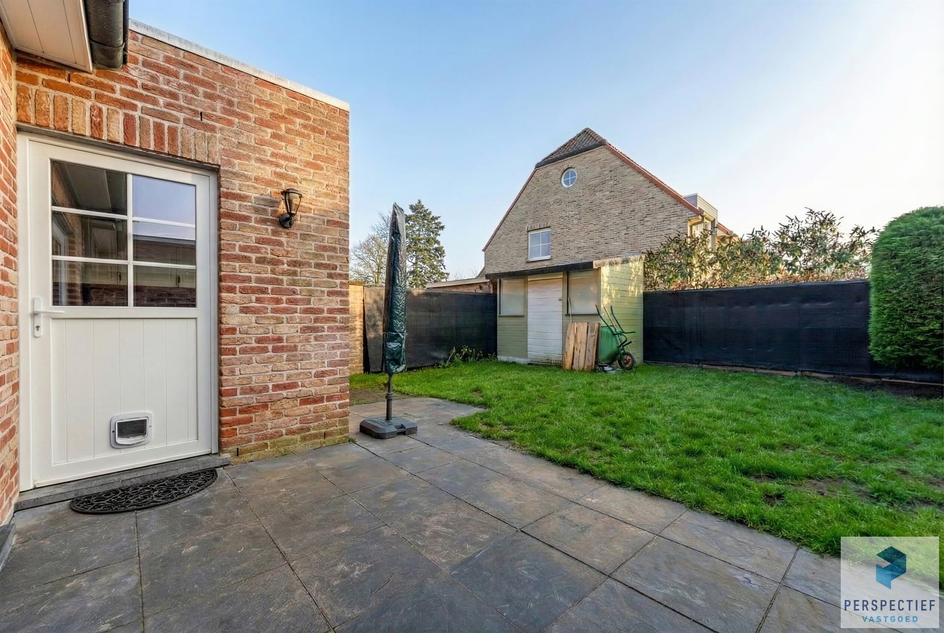 VERRASSEND RUIME en ENERGIEZUINIGE WONING met ZONGERICHTE TUIN foto 16