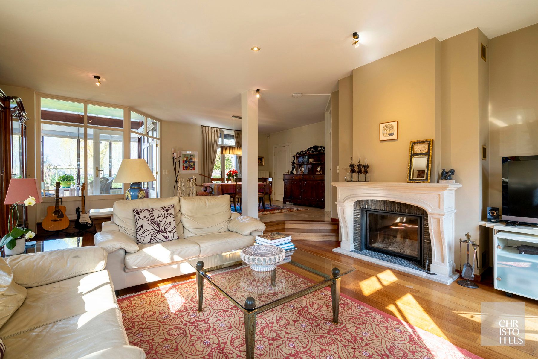 Riante vrijstaande woning mét praktijkruimte in het centrum van Opgrimbie!  foto 6