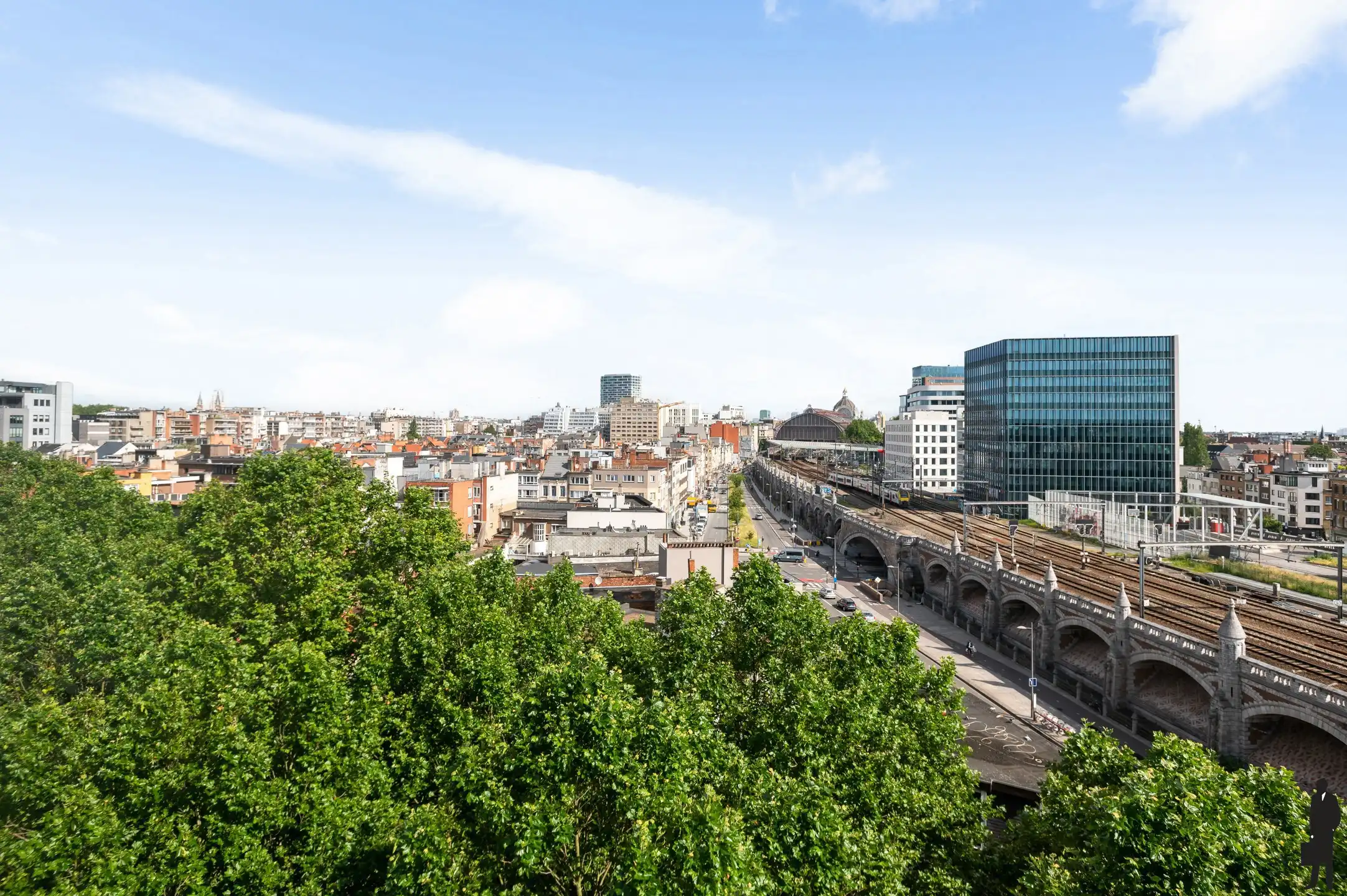 Gerenoveerd studio-appartement op toplocatie.&nbsp; foto {{pictureIndex}}