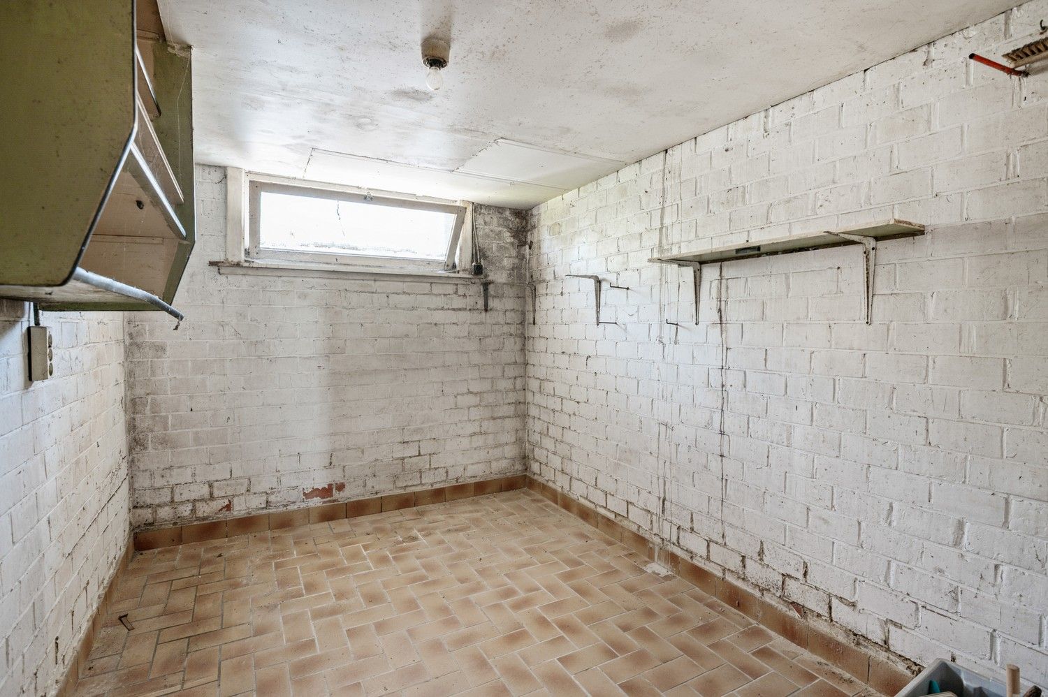 Te renoveren woning met bijzonder veel potentieel op toplocatie te Lint foto 12