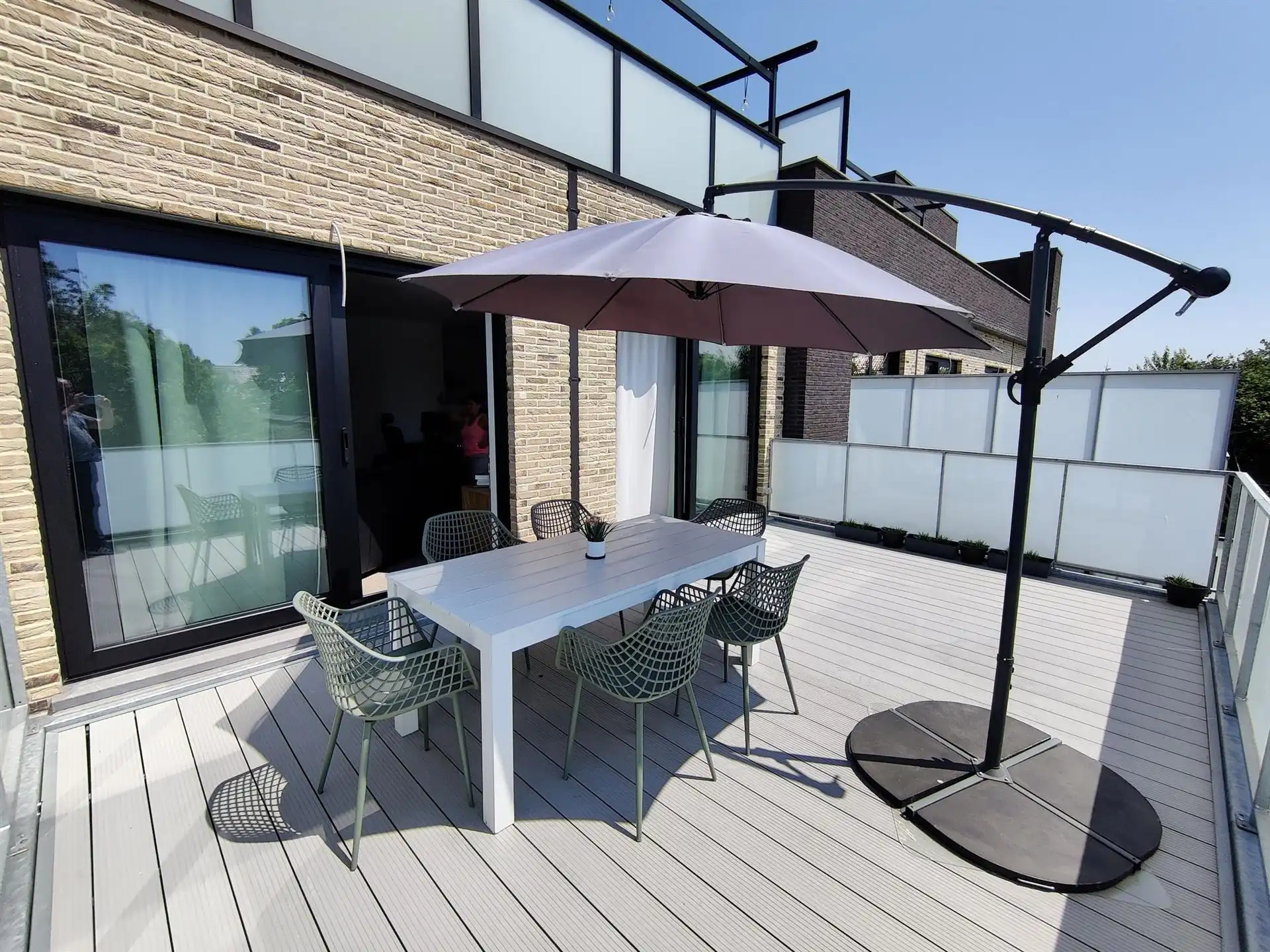 Appartement met 2 slaapkamers en groot terras foto 12