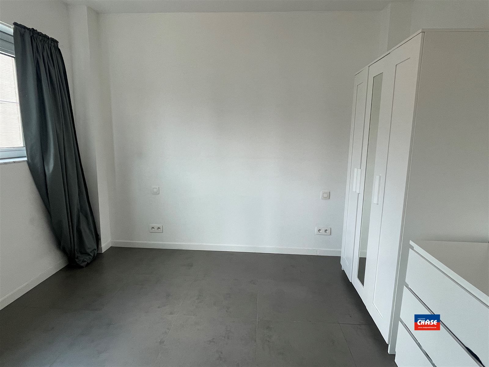 Recent appartement met 1 slaapkamer en terras foto 9