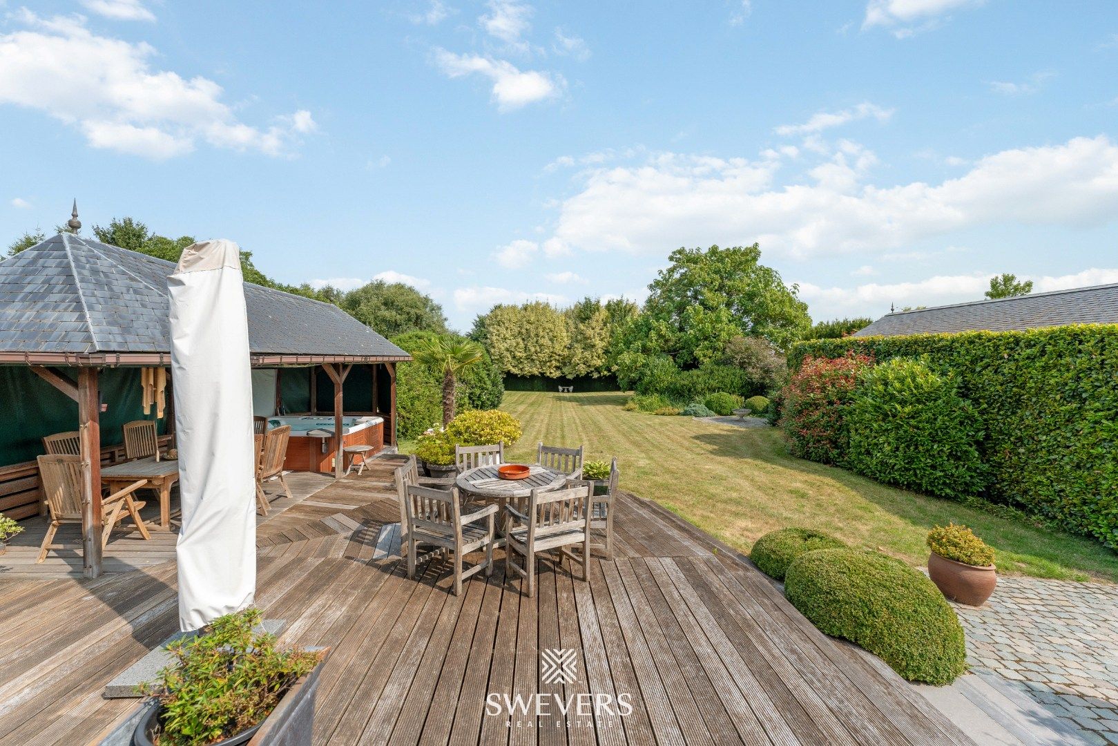 Ruime woning ( 345 m2 ) met 4 SLPK op prachtig perceel van 21a50ca foto 28