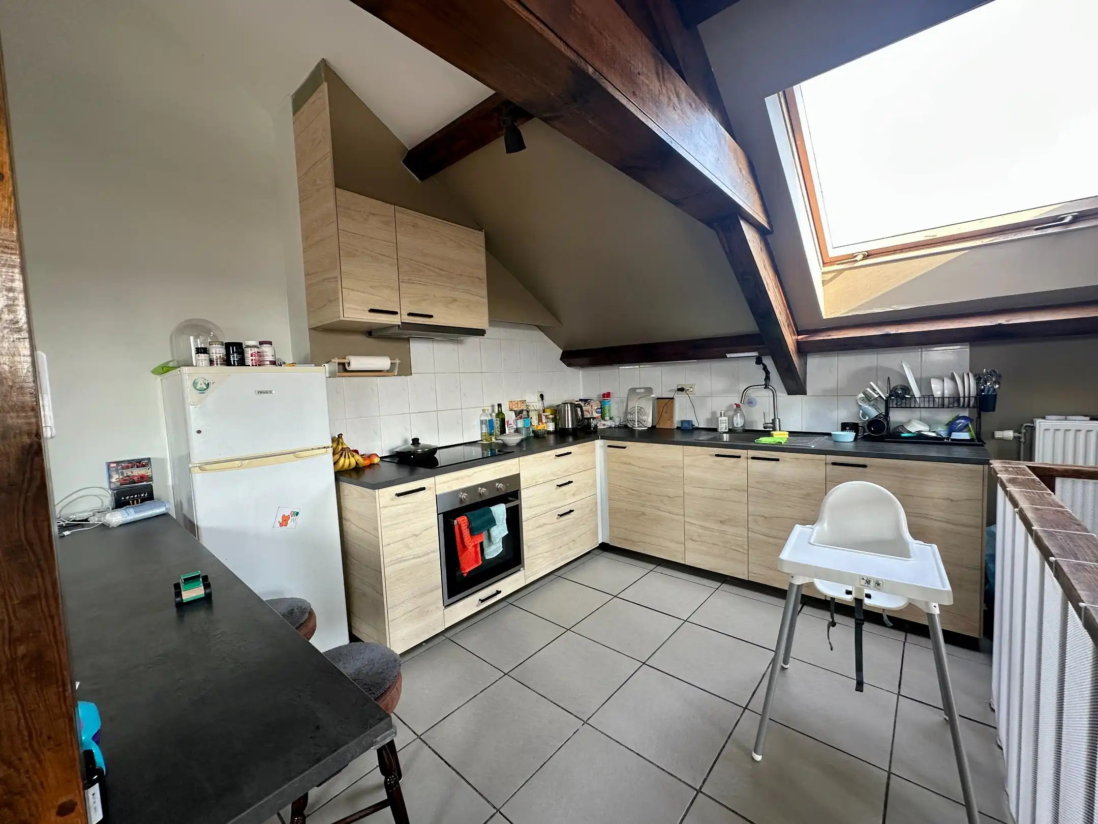 3 slaapkamer triplex met 2 staanplaatsen foto 9