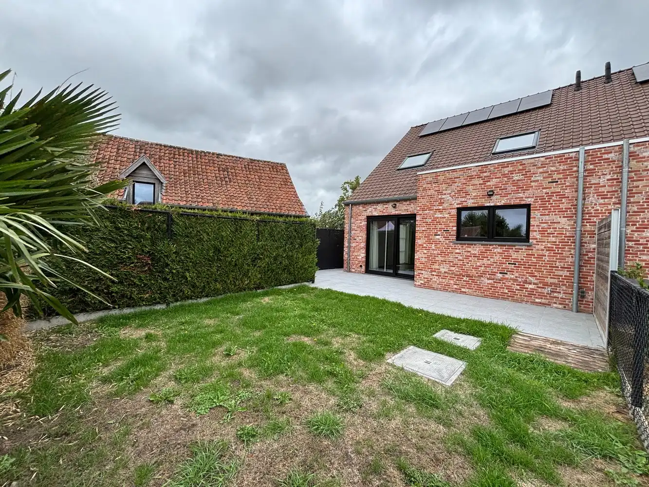 Ruime Instapklare woning te huur foto 16