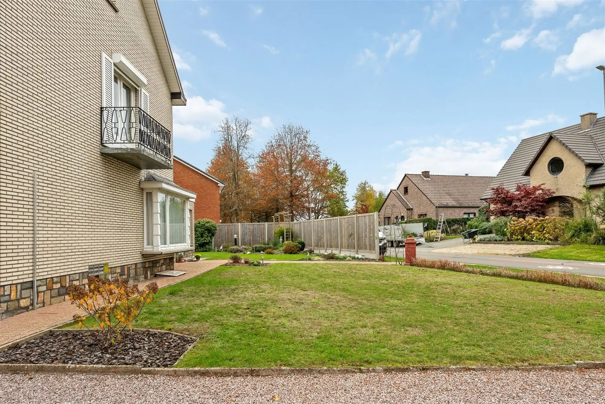 OP TE FRISSEN WONING MET 3 SLAAPKAMERS GELEGEN OP EEN PERCEEL VAN 4A89CA TE PAAL foto 29
