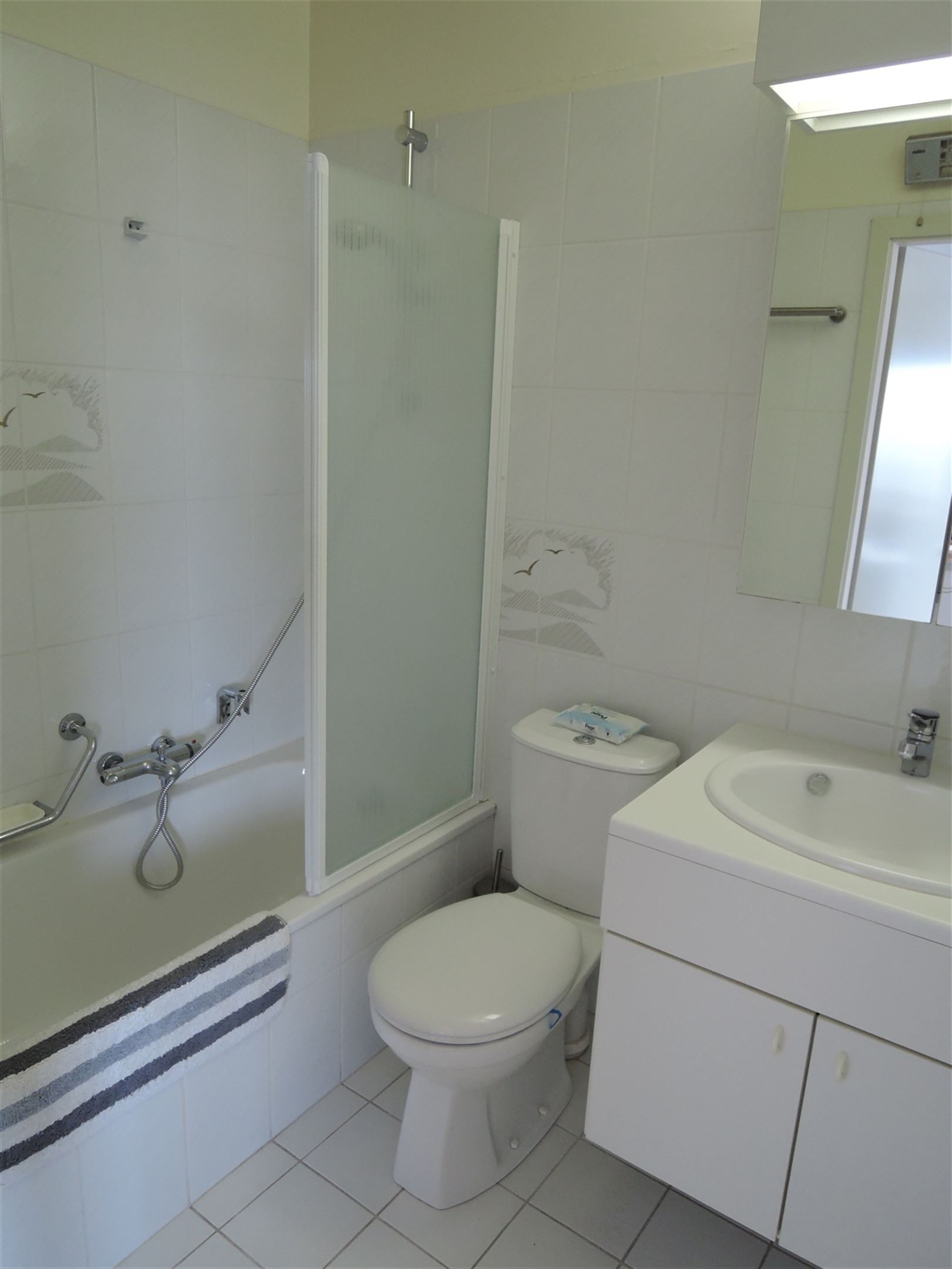 appartement met schuin zeezicht foto 7