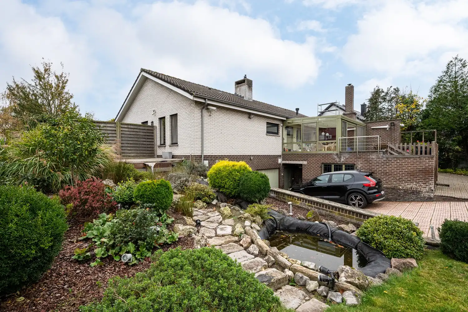 Kwalitatief afgewerkte woning met praktijkruimte en uitzonderlijk ruime kelderverdieping foto 37