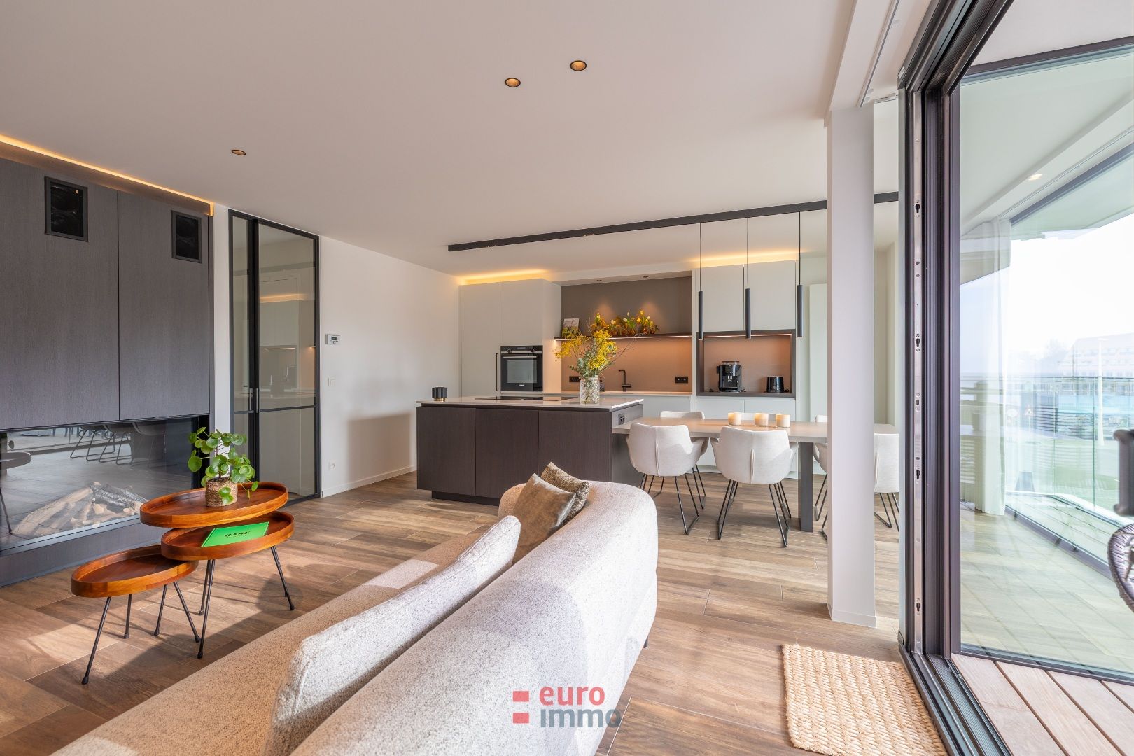 Magnifiek appartement met zeezicht én zuidwest oriëntatie! foto {{pictureIndex}}