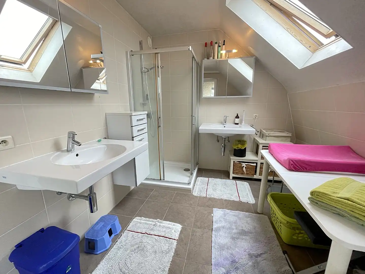 Zeer ruim en recent duplex appartement in het hart van Wenduine (137 m² – EPC: C – bouwjaar 2005) foto 15