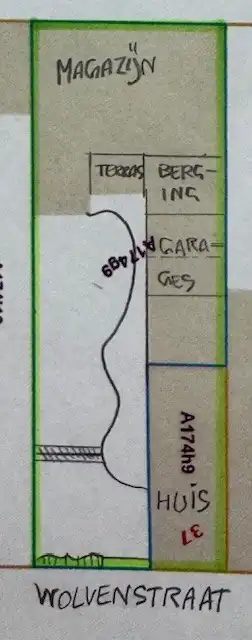 HALFOPEN WONING MET MAGAZIJN OP 562 M² foto 8