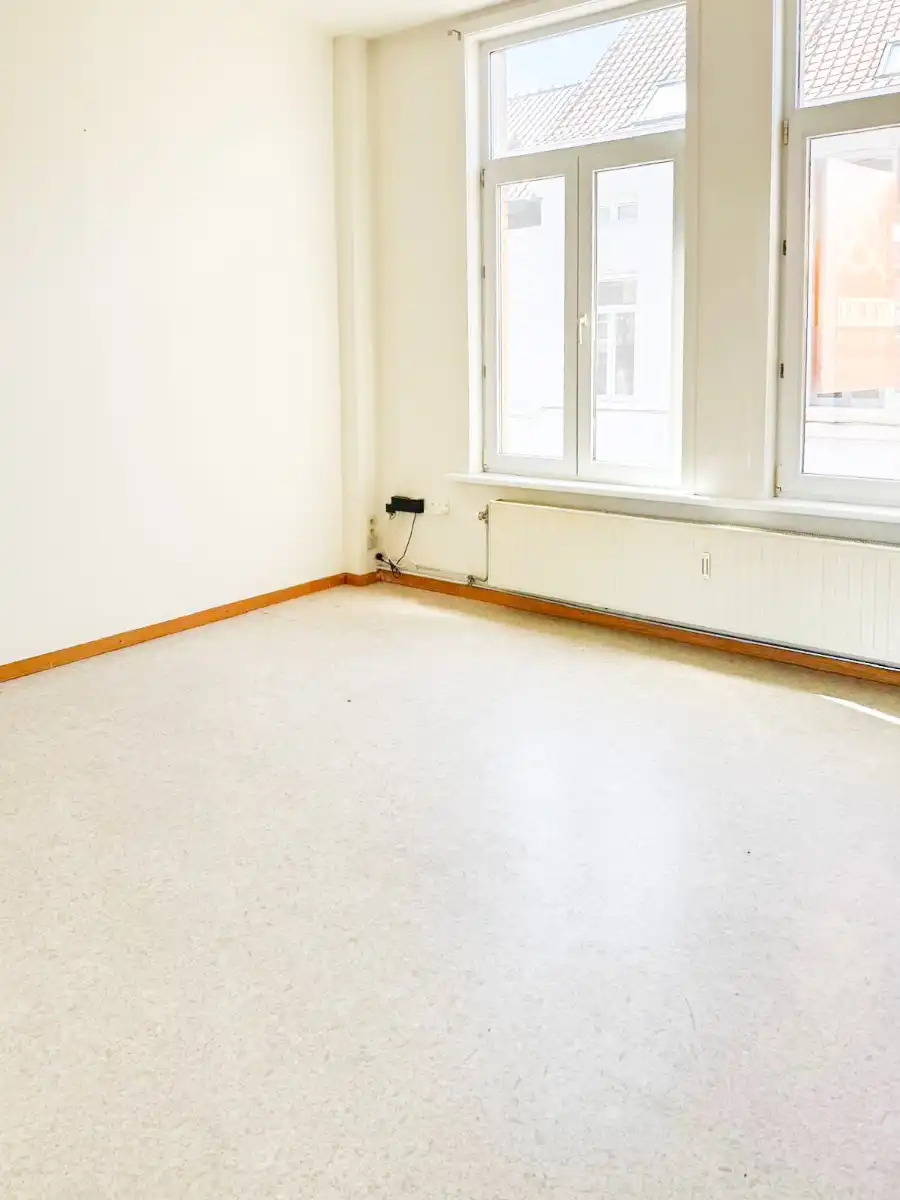 Praktische rijwoning met 3 ruime slaapkamers op zeer gunstige ligging! foto 11
