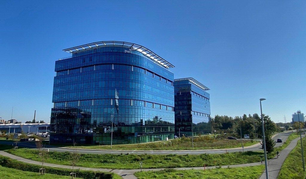 Energiezuinige kantoren te huur in Blue Towers in Gent foto 14