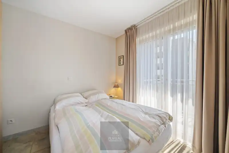 Centraal gelegen hoekappartement met zonnig terras en open zichten foto 11