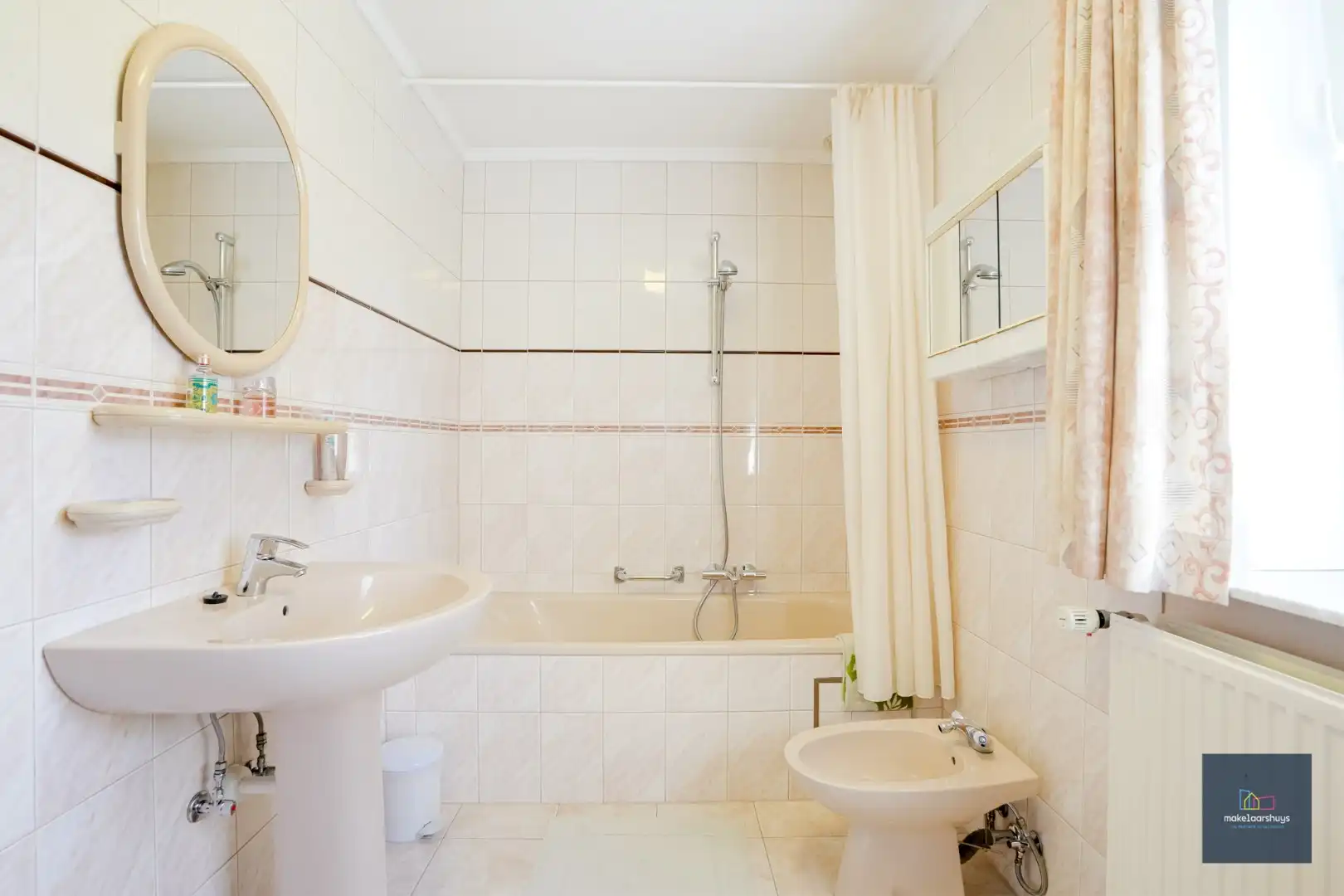 Charmante villa in Franse stijl nabij het centrum van Wondelgem foto 16